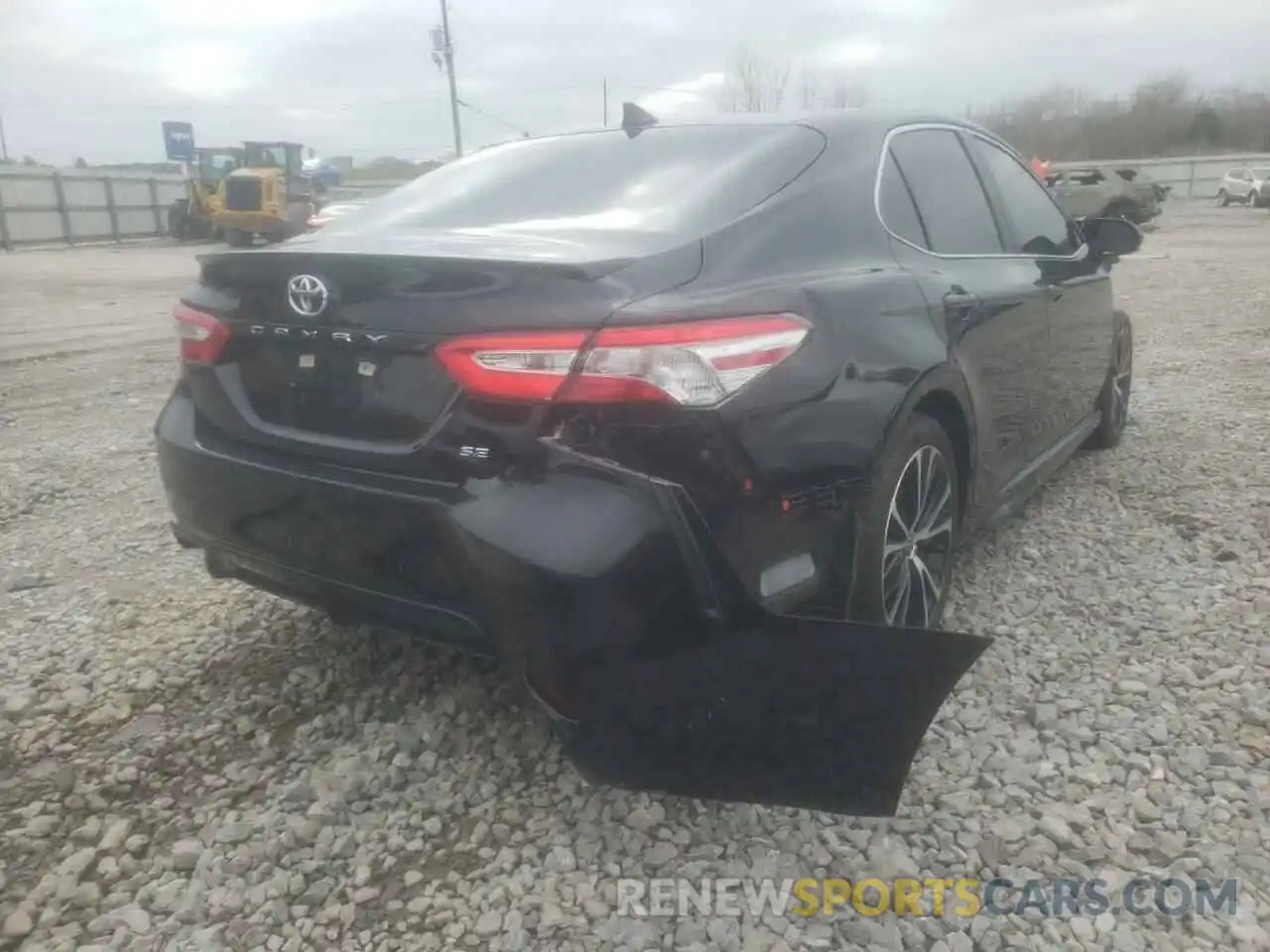 4 Photograph of a damaged car 4T1G11AK0LU970411 TOYOTA CAMRY 2020