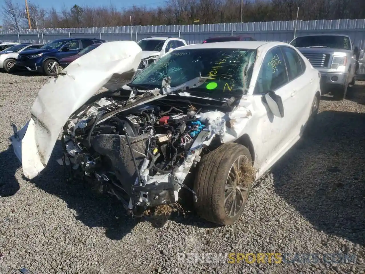 2 Photograph of a damaged car 4T1G11AK0LU972255 TOYOTA CAMRY 2020