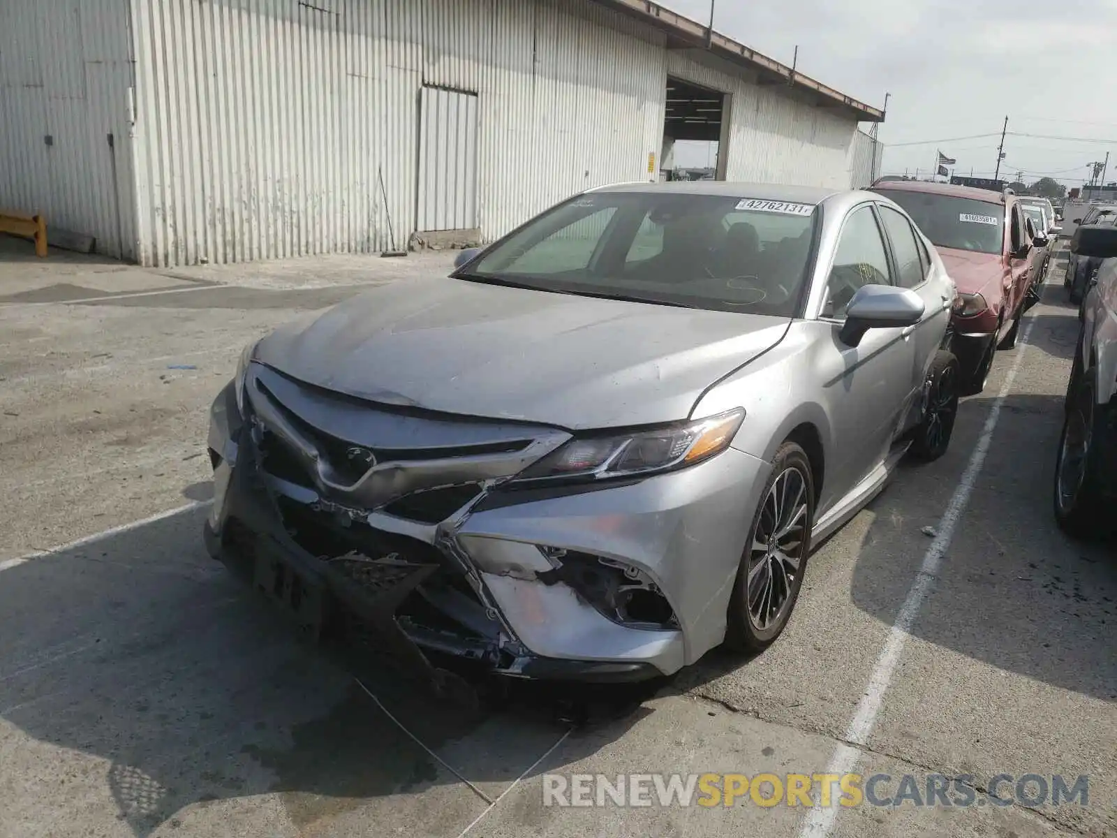 2 Photograph of a damaged car 4T1G11AK0LU981070 TOYOTA CAMRY 2020