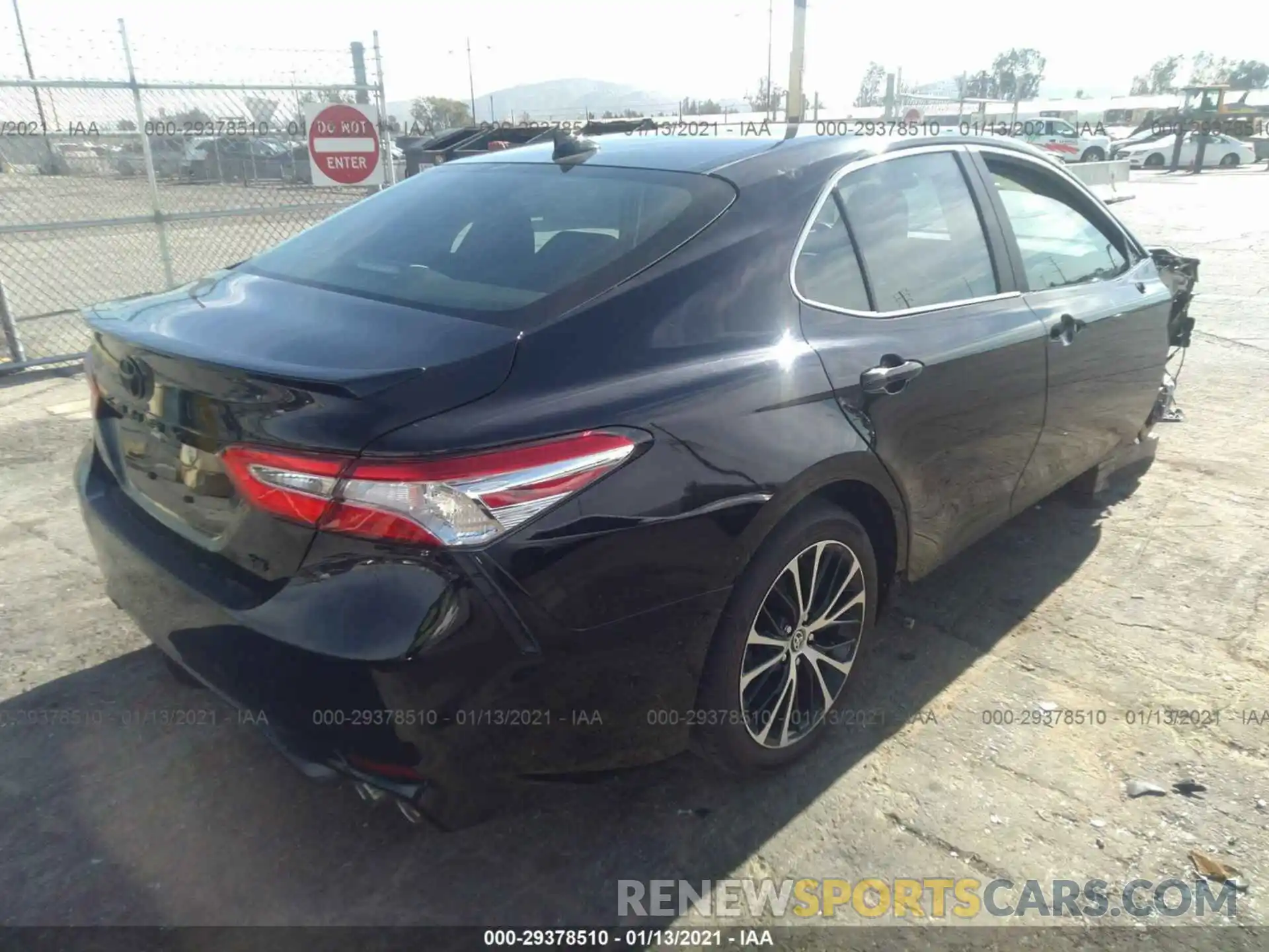 4 Photograph of a damaged car 4T1G11AK0LU981943 TOYOTA CAMRY 2020