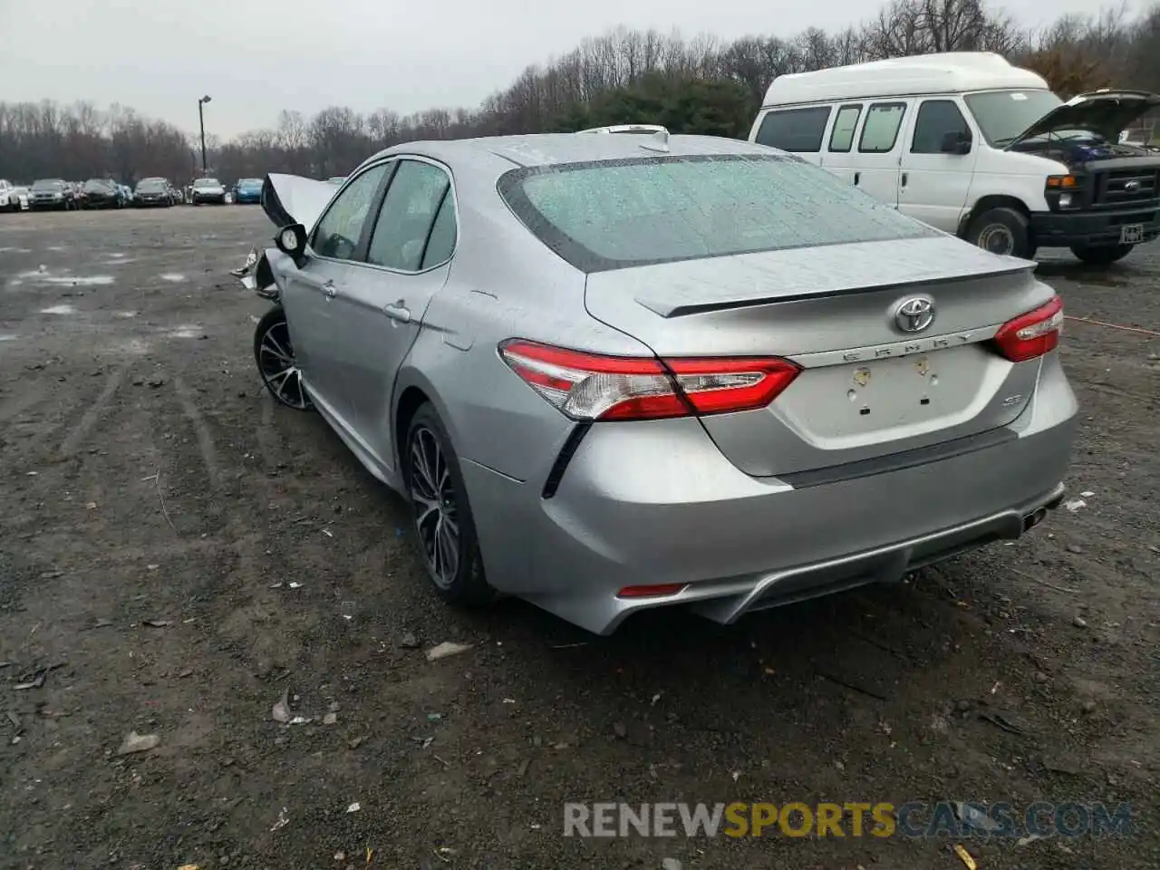 3 Photograph of a damaged car 4T1G11AK0LU984387 TOYOTA CAMRY 2020