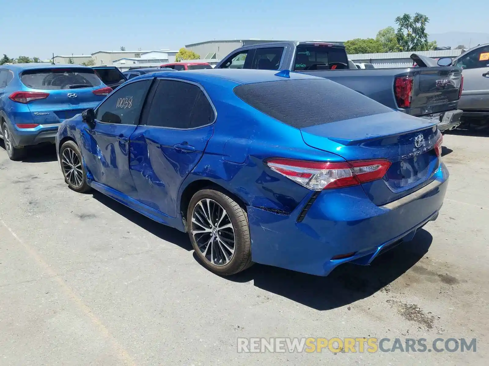 3 Photograph of a damaged car 4T1G11AK1LU301029 TOYOTA CAMRY 2020