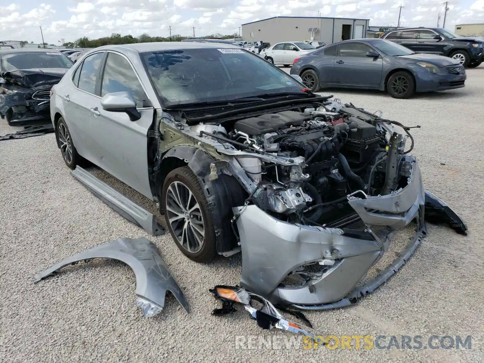 1 Photograph of a damaged car 4T1G11AK1LU304982 TOYOTA CAMRY 2020