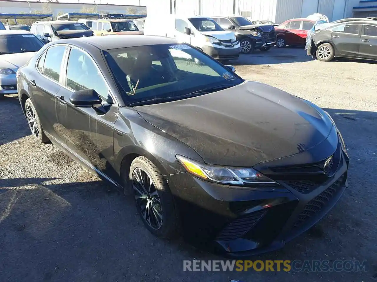 1 Photograph of a damaged car 4T1G11AK1LU305761 TOYOTA CAMRY 2020