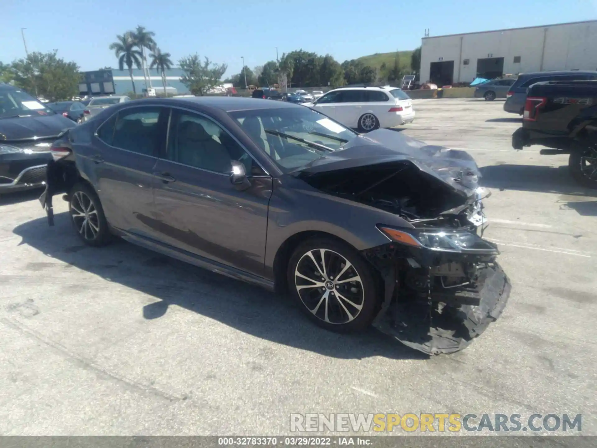 1 Photograph of a damaged car 4T1G11AK1LU306912 TOYOTA CAMRY 2020