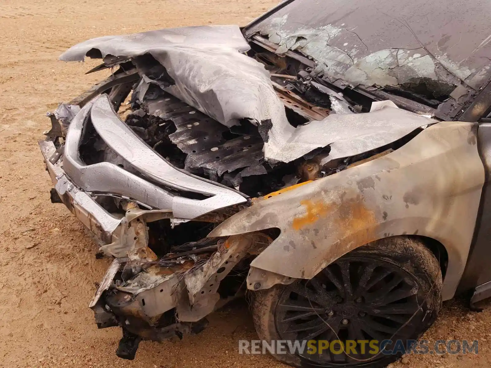 9 Photograph of a damaged car 4T1G11AK1LU308577 TOYOTA CAMRY 2020