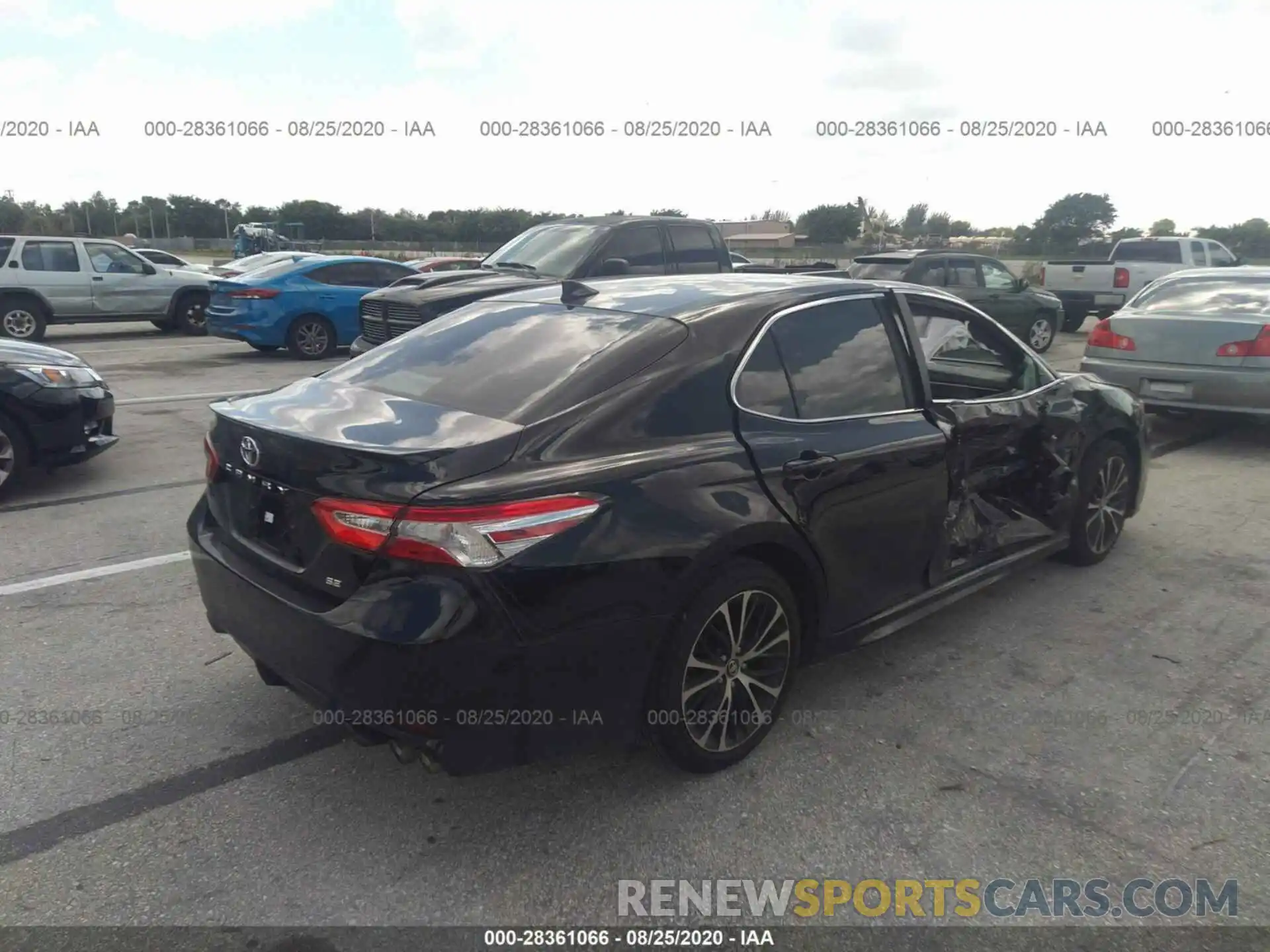 4 Photograph of a damaged car 4T1G11AK1LU316811 TOYOTA CAMRY 2020