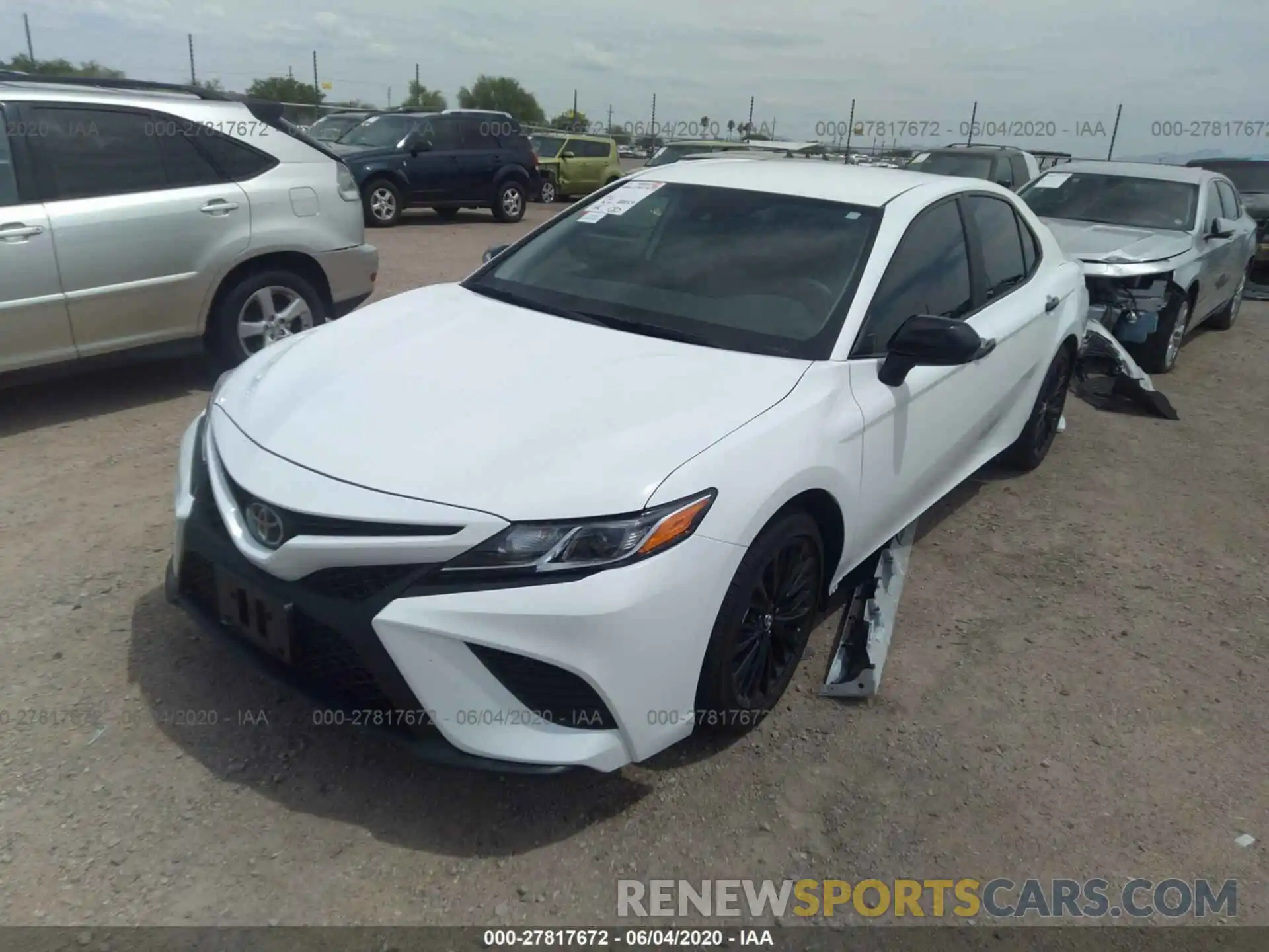 2 Photograph of a damaged car 4T1G11AK1LU321460 TOYOTA CAMRY 2020