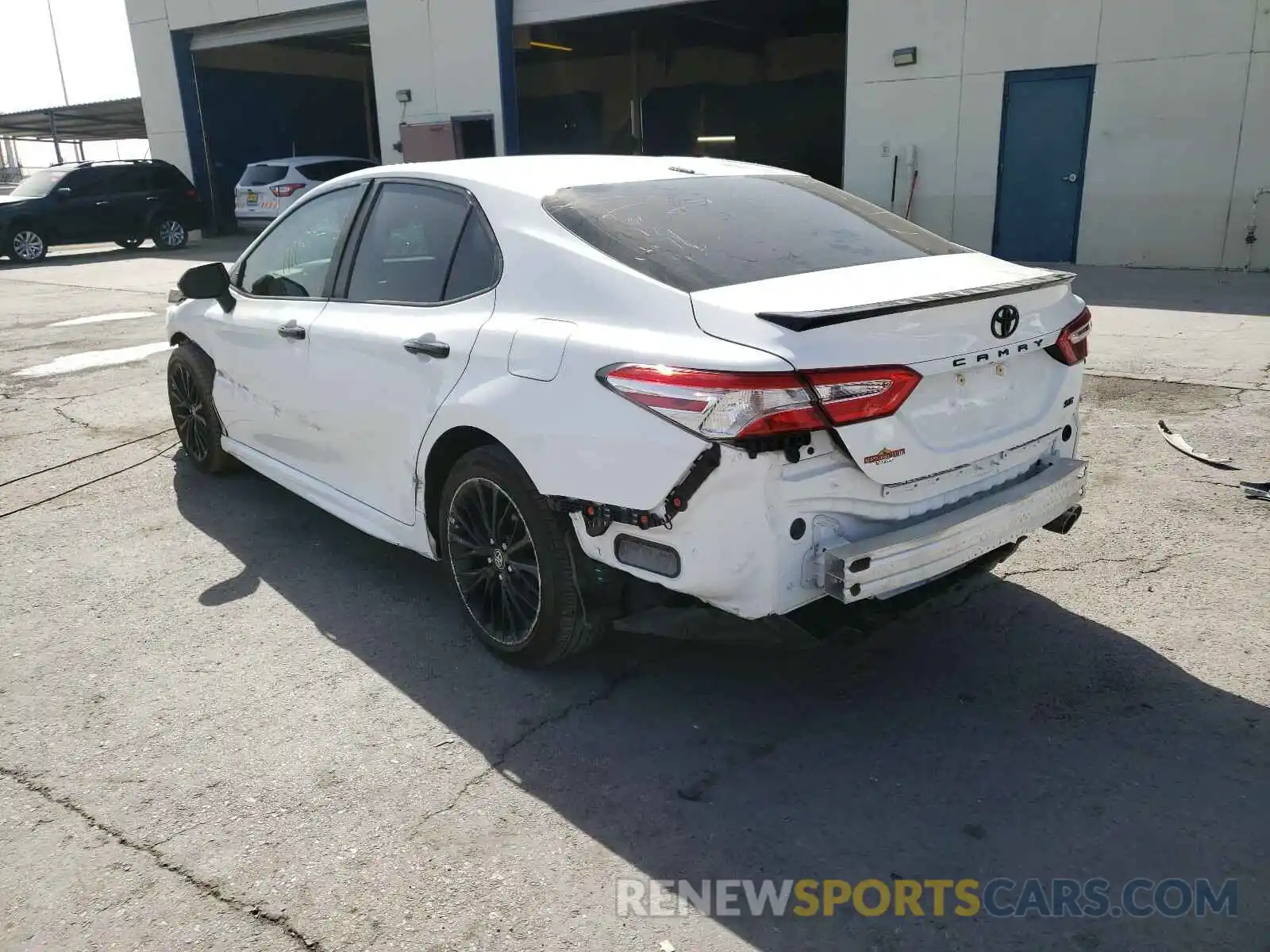 3 Photograph of a damaged car 4T1G11AK1LU327047 TOYOTA CAMRY 2020