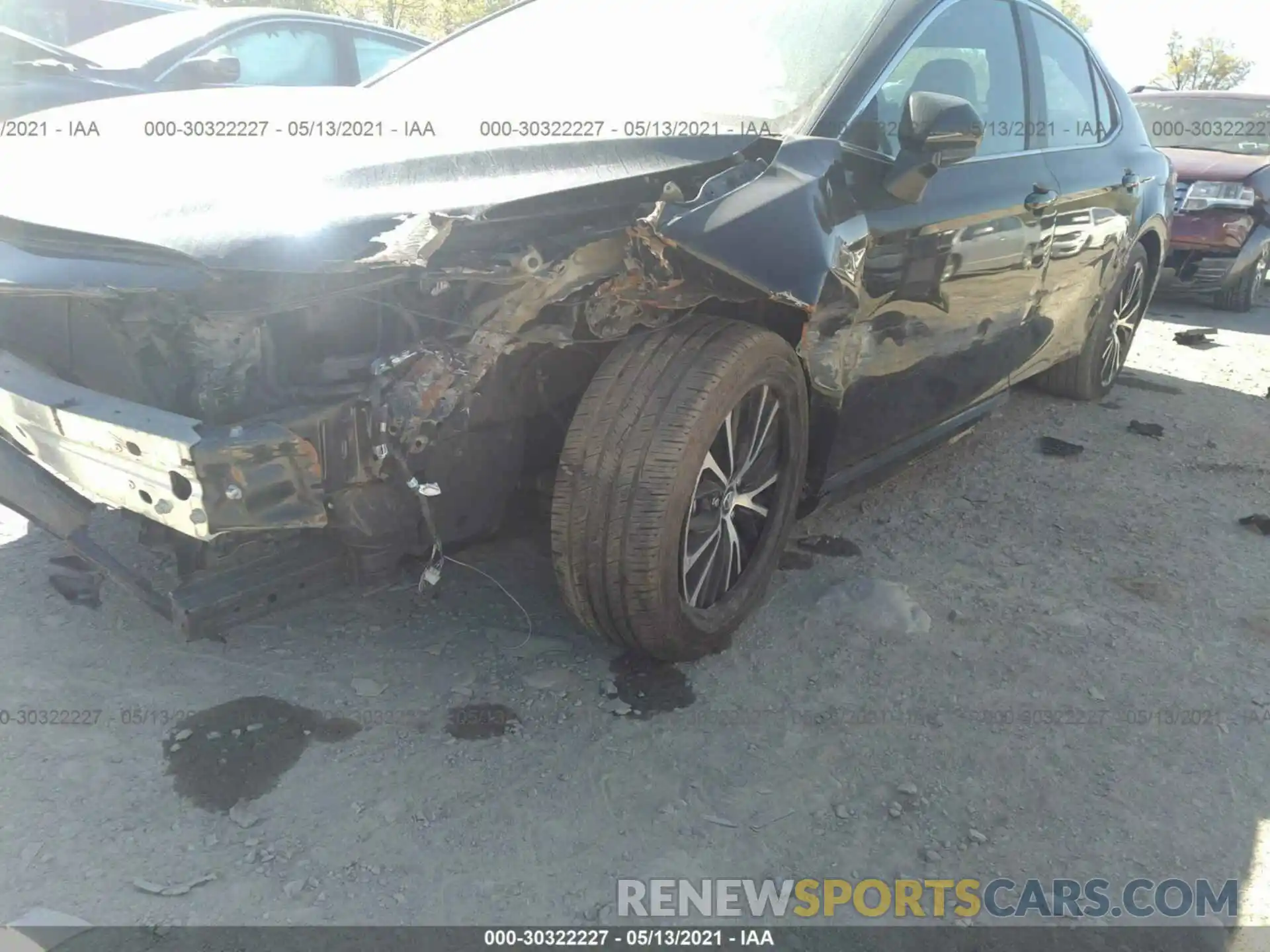 6 Photograph of a damaged car 4T1G11AK1LU328263 TOYOTA CAMRY 2020
