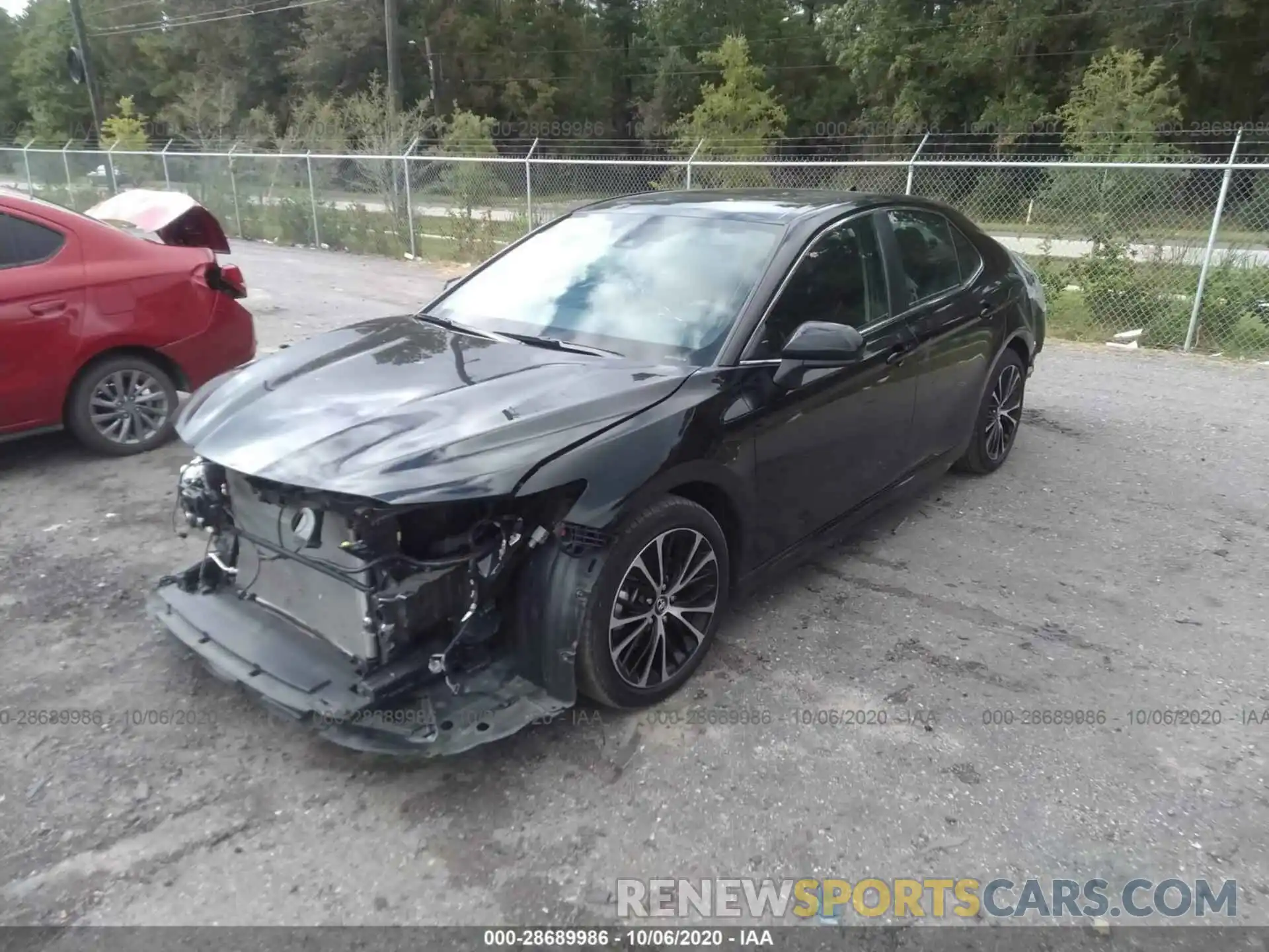 2 Photograph of a damaged car 4T1G11AK1LU328991 TOYOTA CAMRY 2020