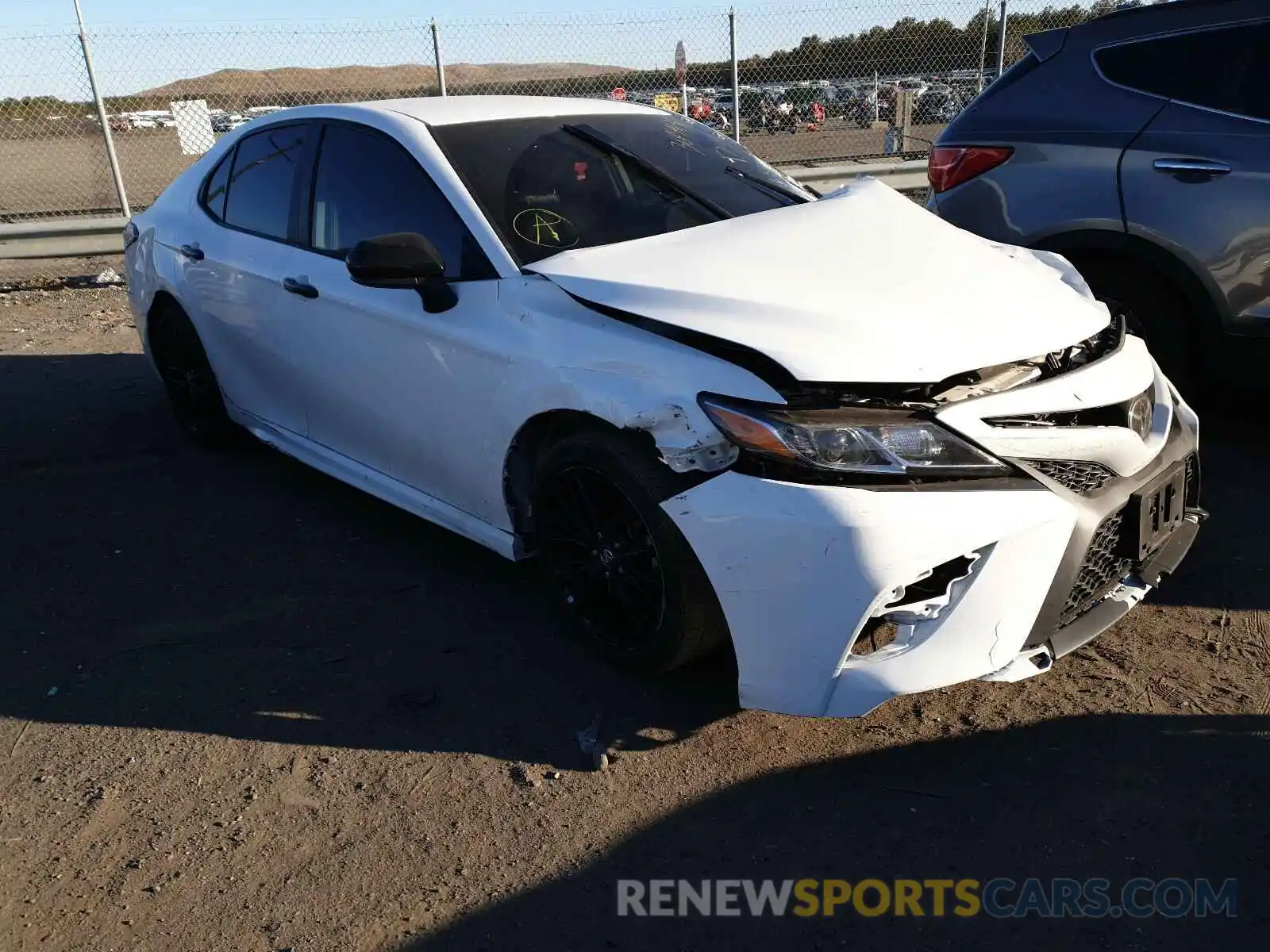 1 Photograph of a damaged car 4T1G11AK1LU329154 TOYOTA CAMRY 2020