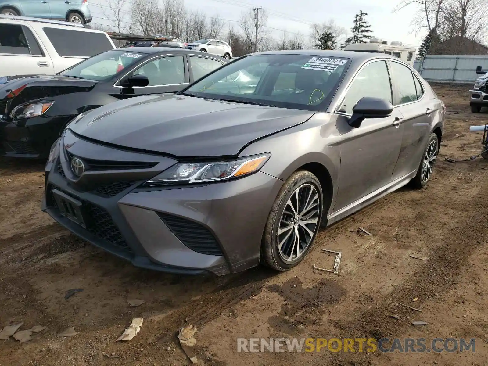 2 Photograph of a damaged car 4T1G11AK1LU329333 TOYOTA CAMRY 2020