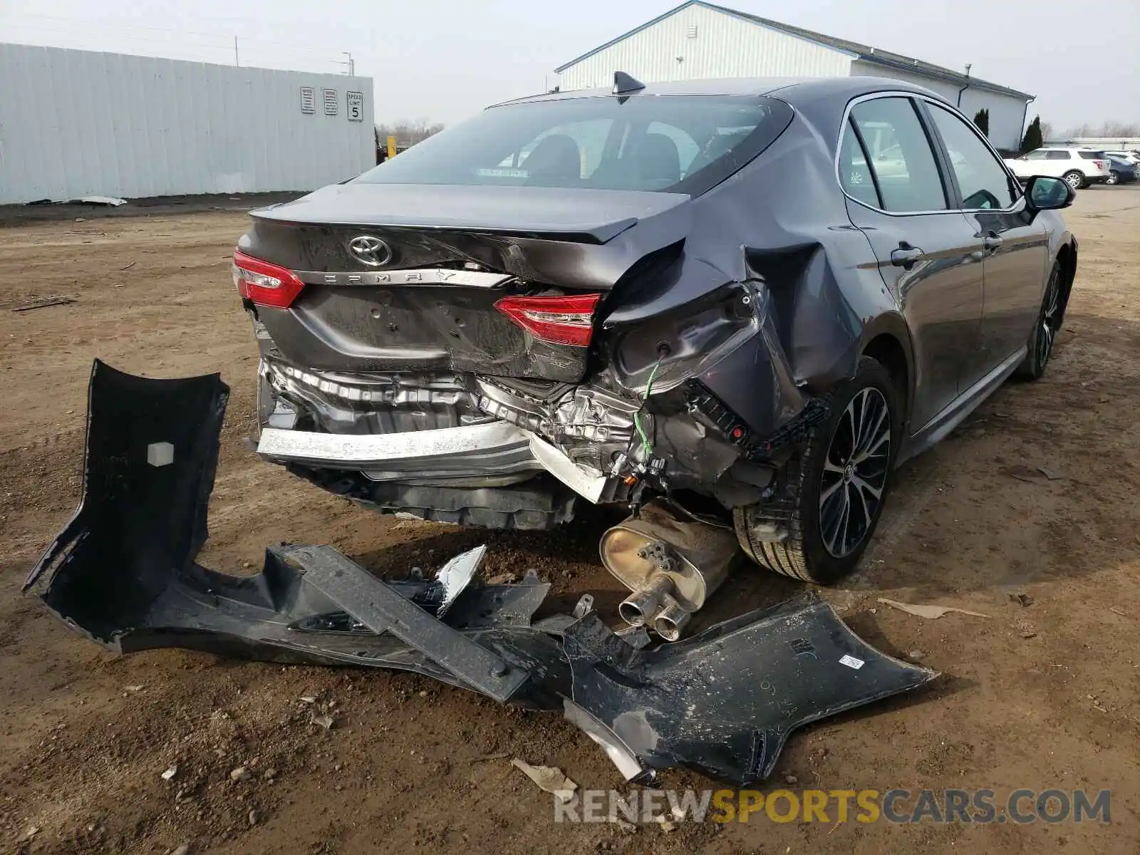 4 Photograph of a damaged car 4T1G11AK1LU329333 TOYOTA CAMRY 2020