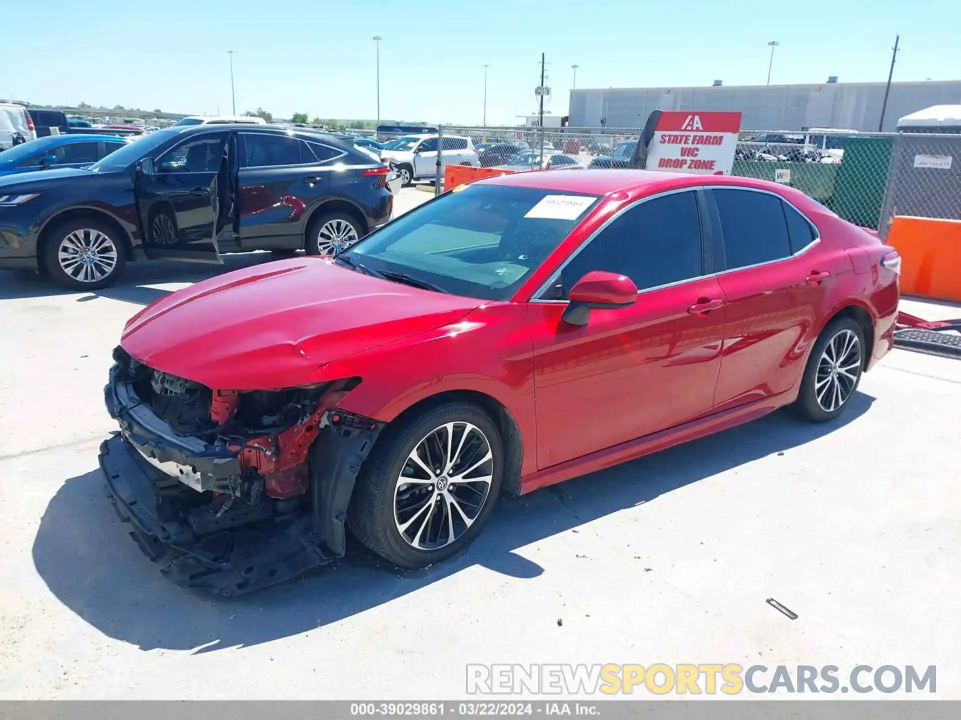 2 Photograph of a damaged car 4T1G11AK1LU332684 TOYOTA CAMRY 2020