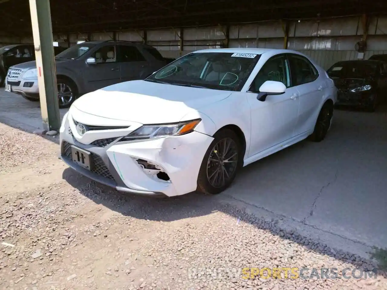 2 Photograph of a damaged car 4T1G11AK1LU334290 TOYOTA CAMRY 2020