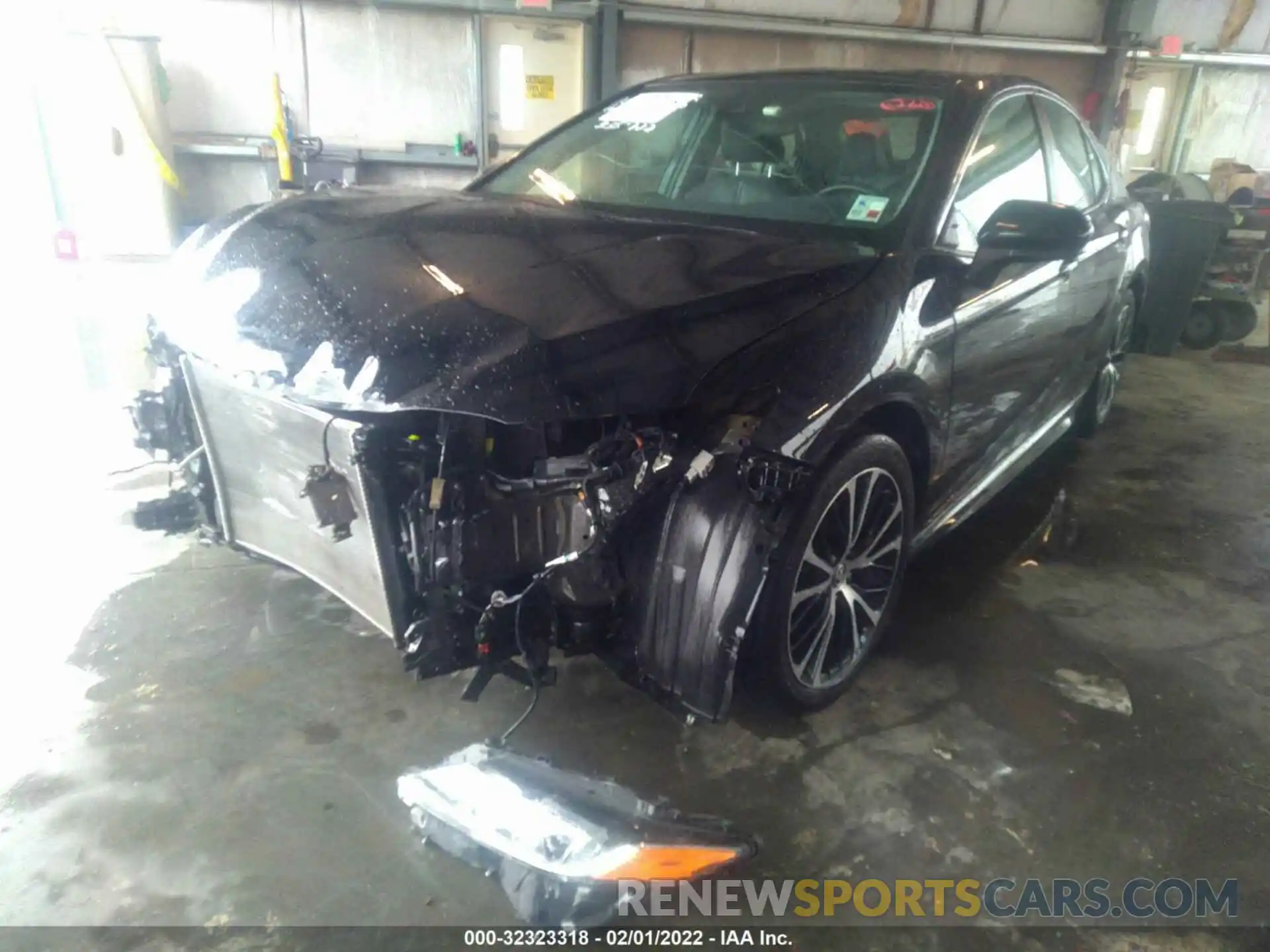 2 Photograph of a damaged car 4T1G11AK1LU335732 TOYOTA CAMRY 2020