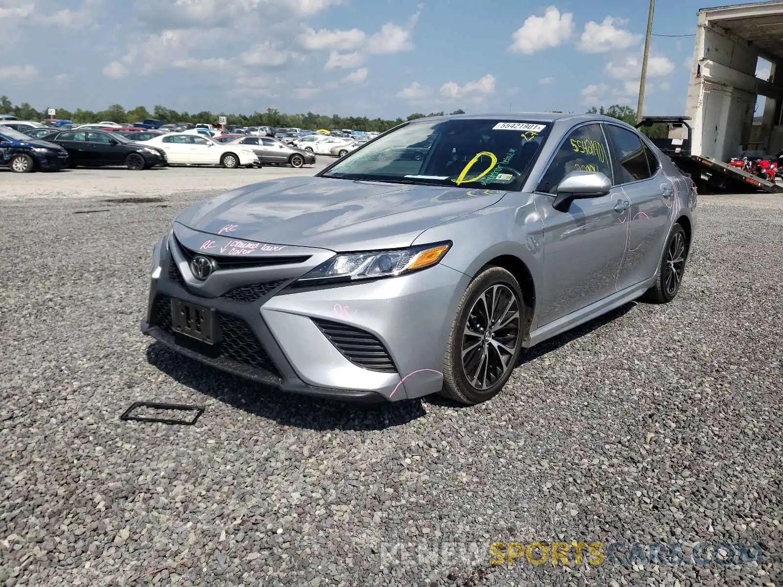 2 Photograph of a damaged car 4T1G11AK1LU336007 TOYOTA CAMRY 2020