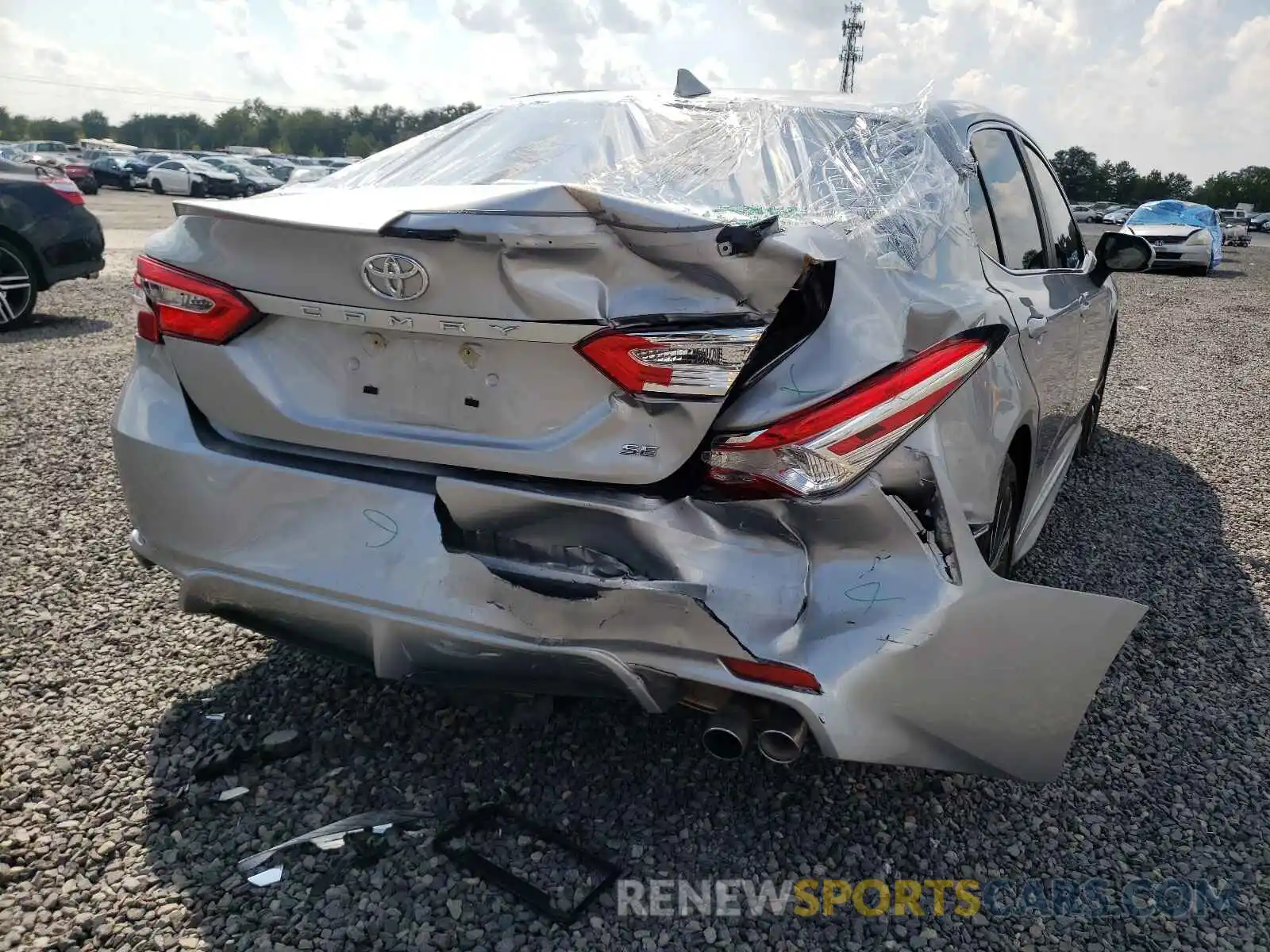 9 Photograph of a damaged car 4T1G11AK1LU336007 TOYOTA CAMRY 2020