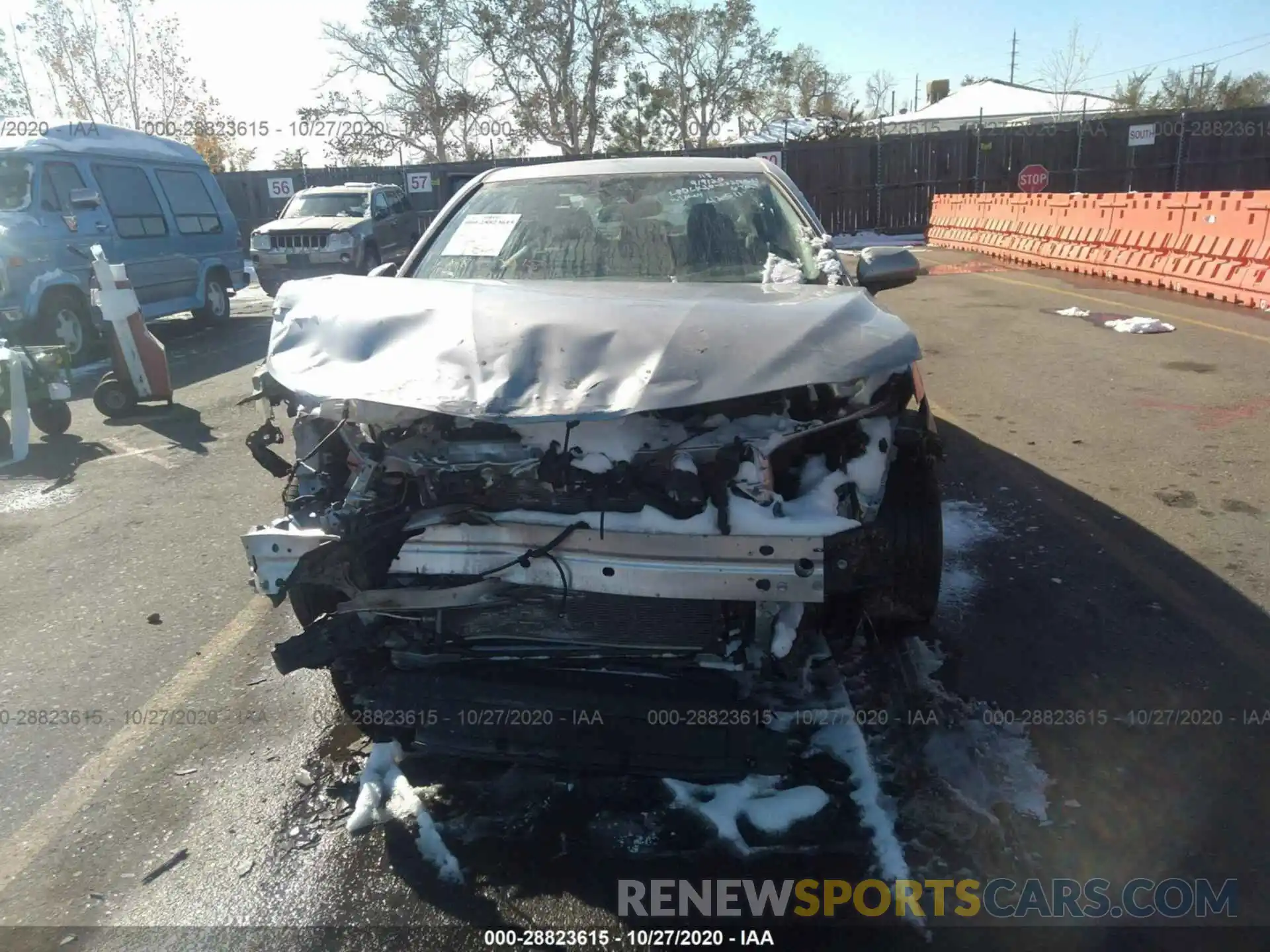 6 Photograph of a damaged car 4T1G11AK1LU336721 TOYOTA CAMRY 2020