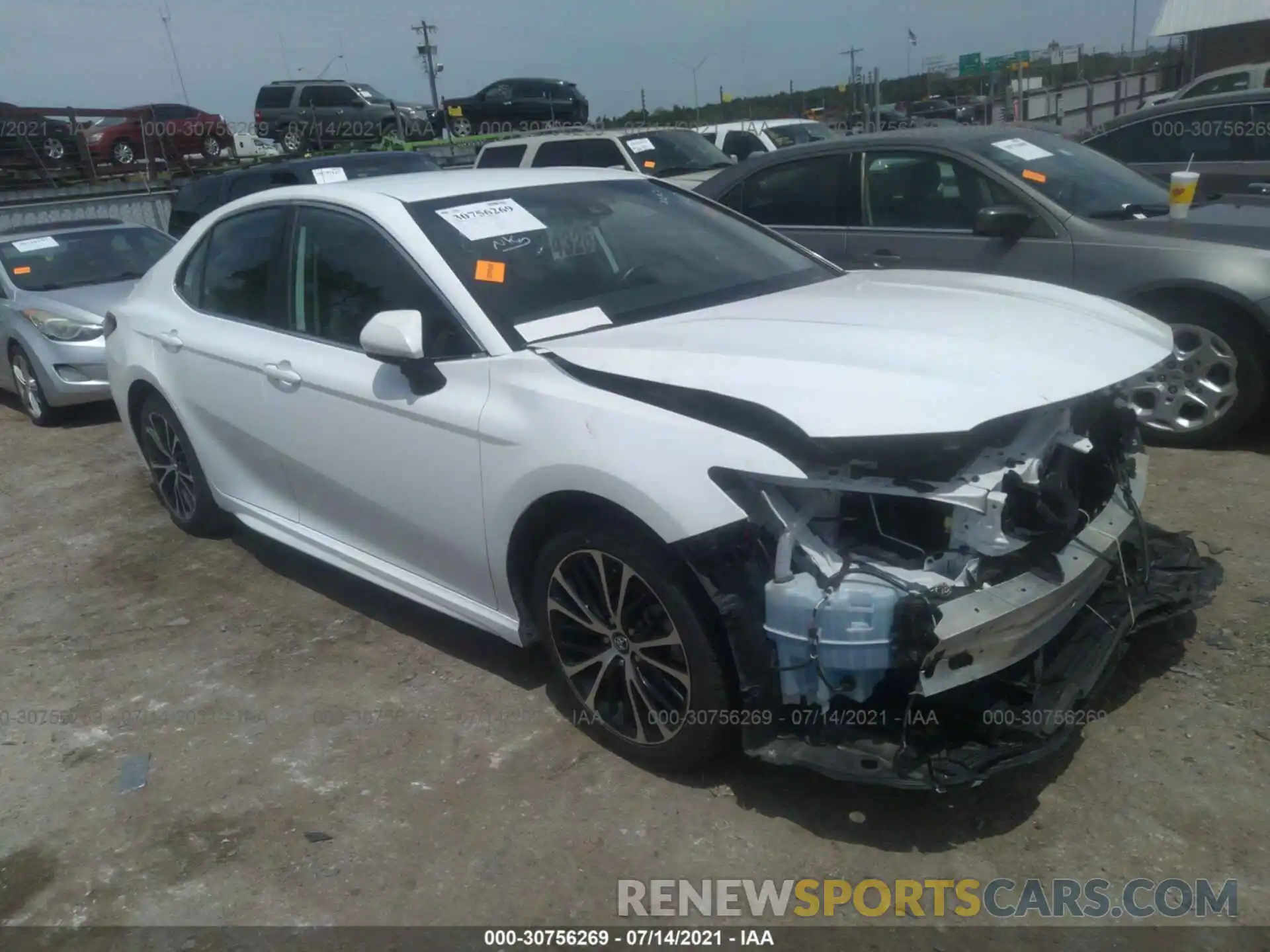 1 Photograph of a damaged car 4T1G11AK1LU336959 TOYOTA CAMRY 2020