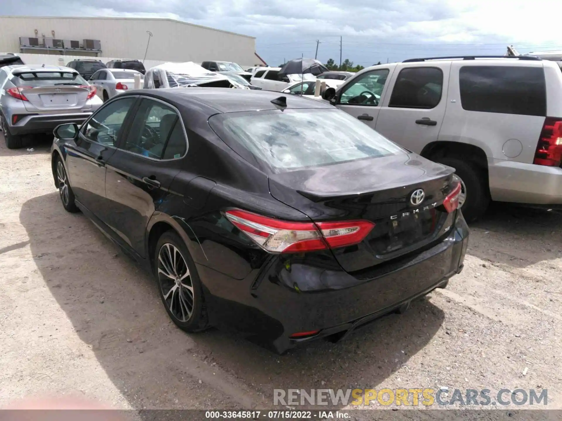 3 Photograph of a damaged car 4T1G11AK1LU339800 TOYOTA CAMRY 2020