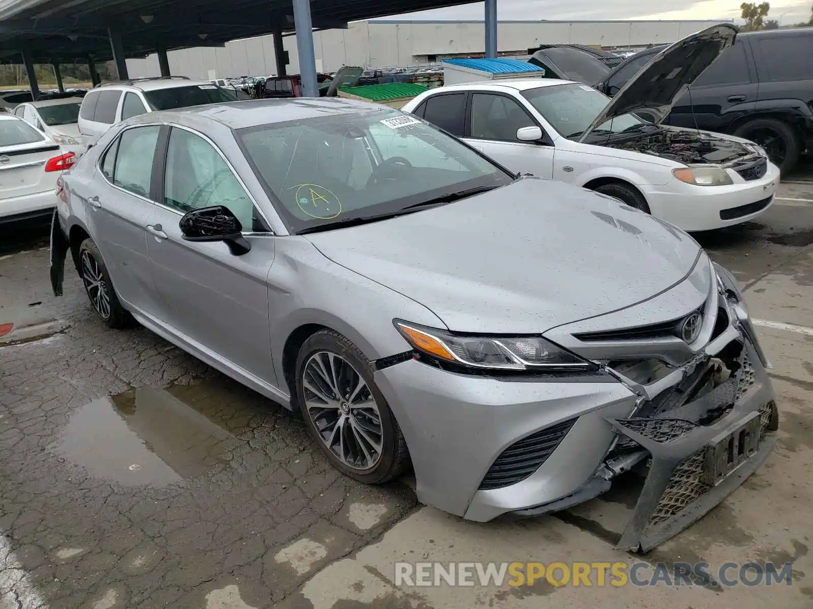 1 Photograph of a damaged car 4T1G11AK1LU344172 TOYOTA CAMRY 2020