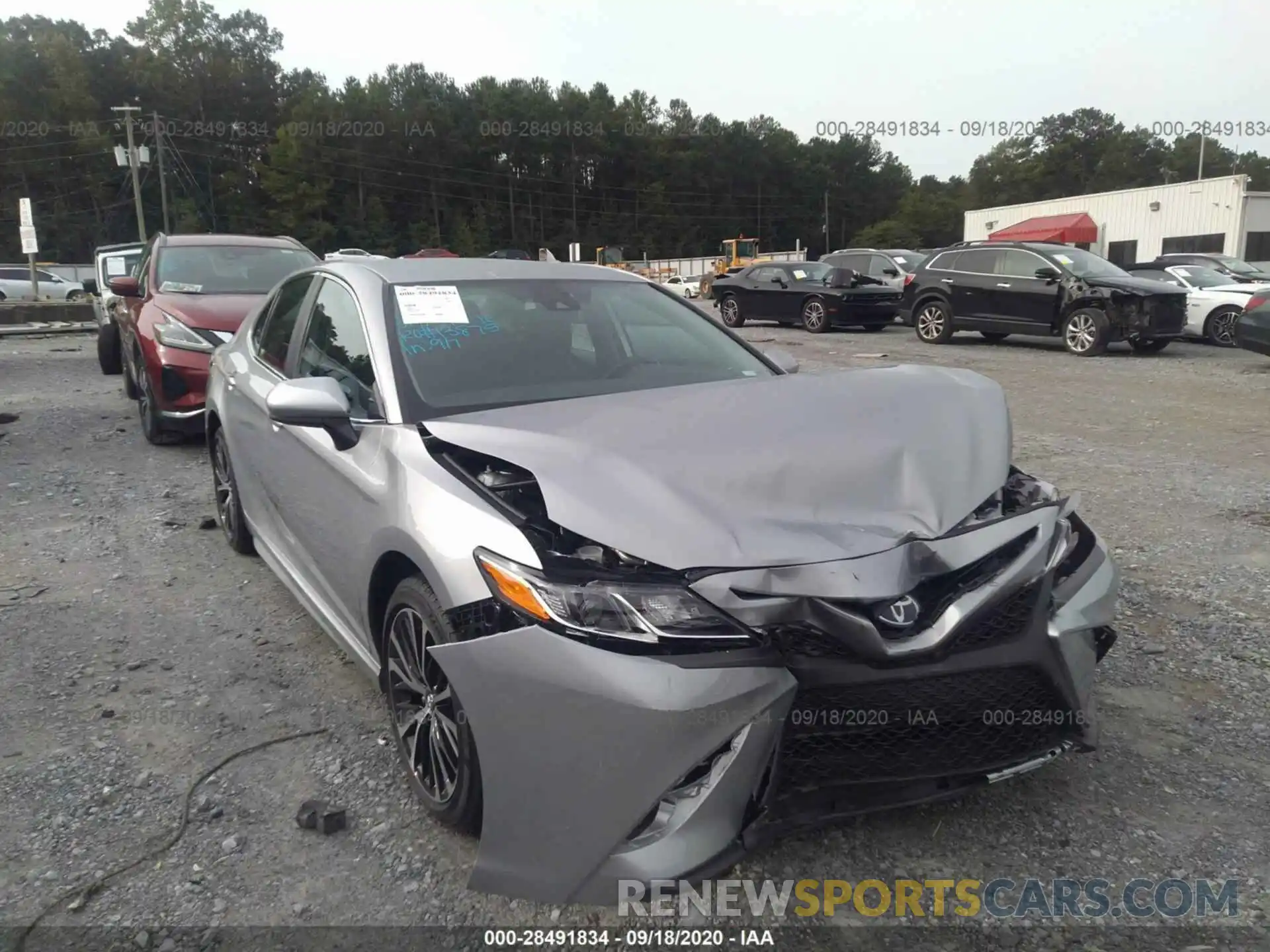 6 Photograph of a damaged car 4T1G11AK1LU344334 TOYOTA CAMRY 2020