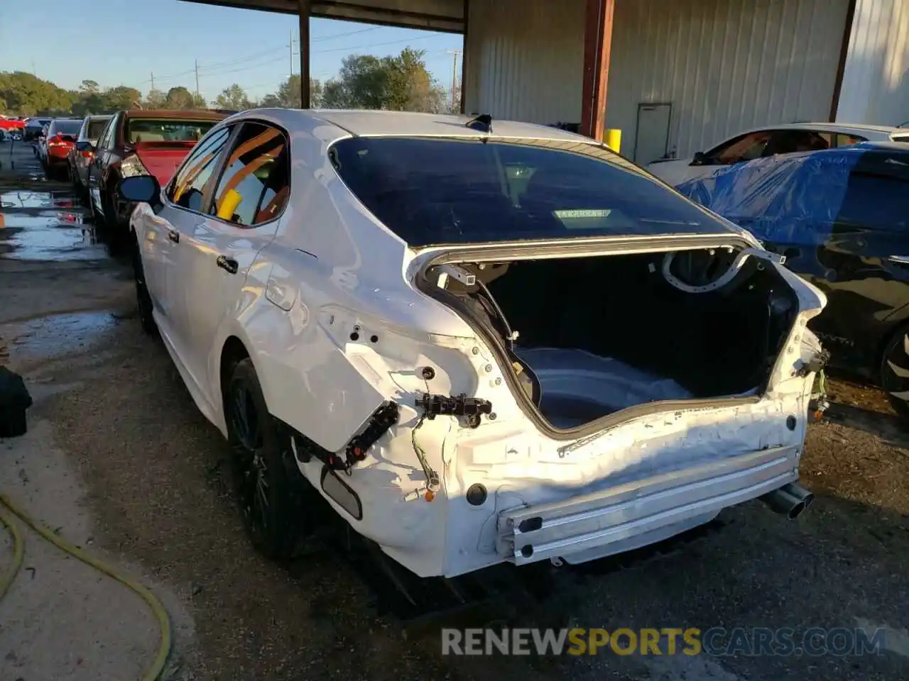 3 Photograph of a damaged car 4T1G11AK1LU346519 TOYOTA CAMRY 2020