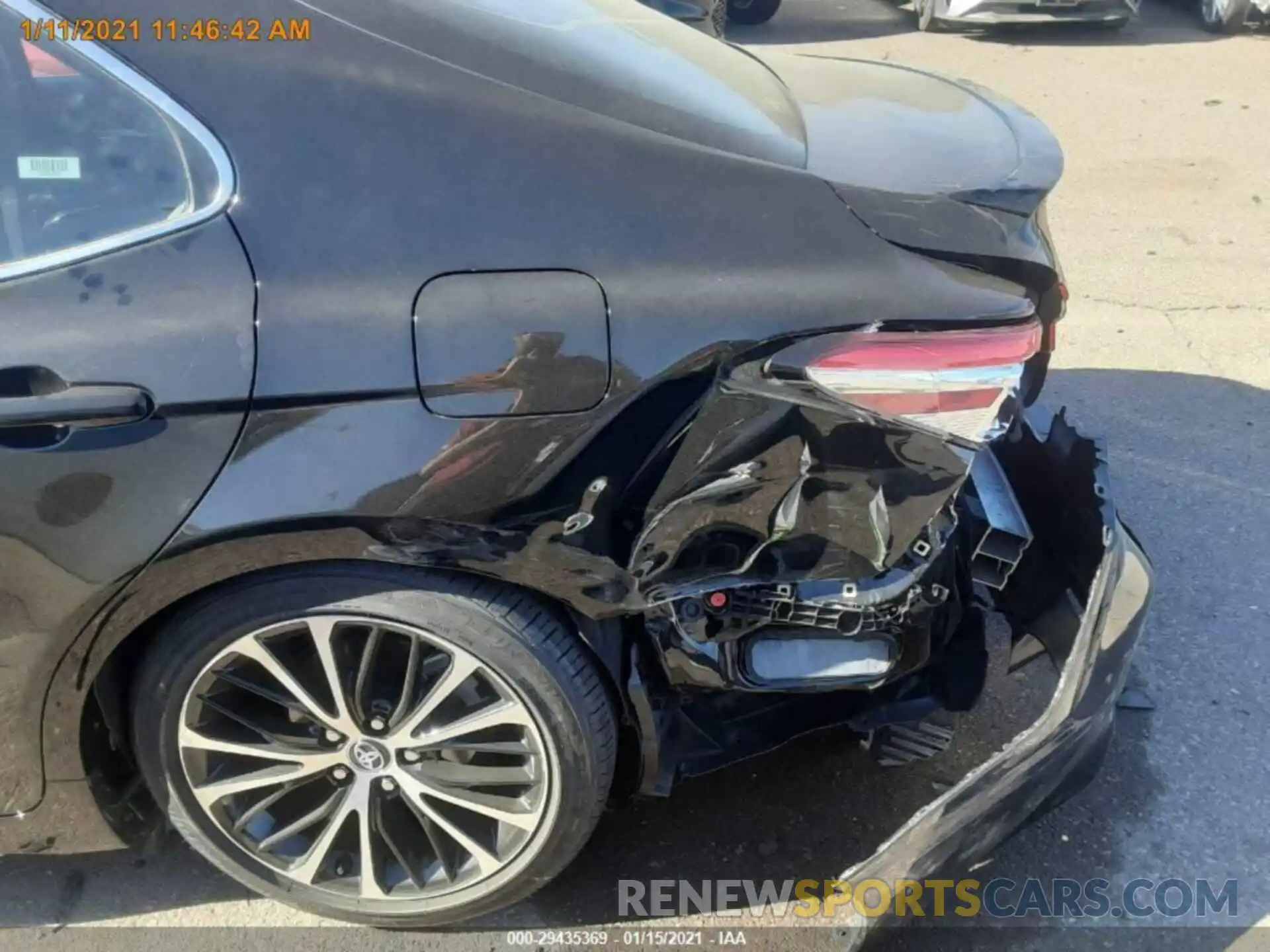 12 Photograph of a damaged car 4T1G11AK1LU346598 TOYOTA CAMRY 2020