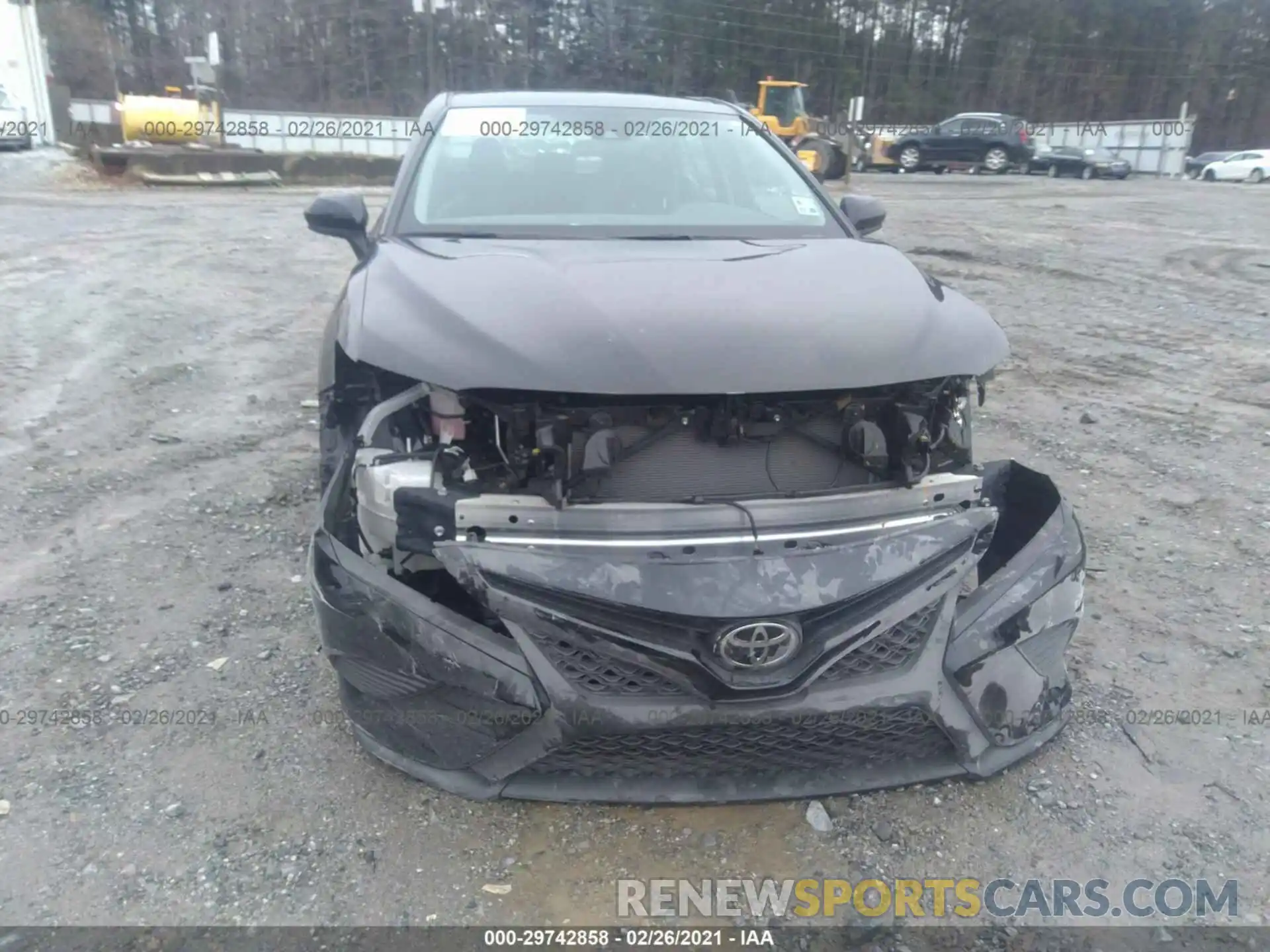 6 Photograph of a damaged car 4T1G11AK1LU347220 TOYOTA CAMRY 2020