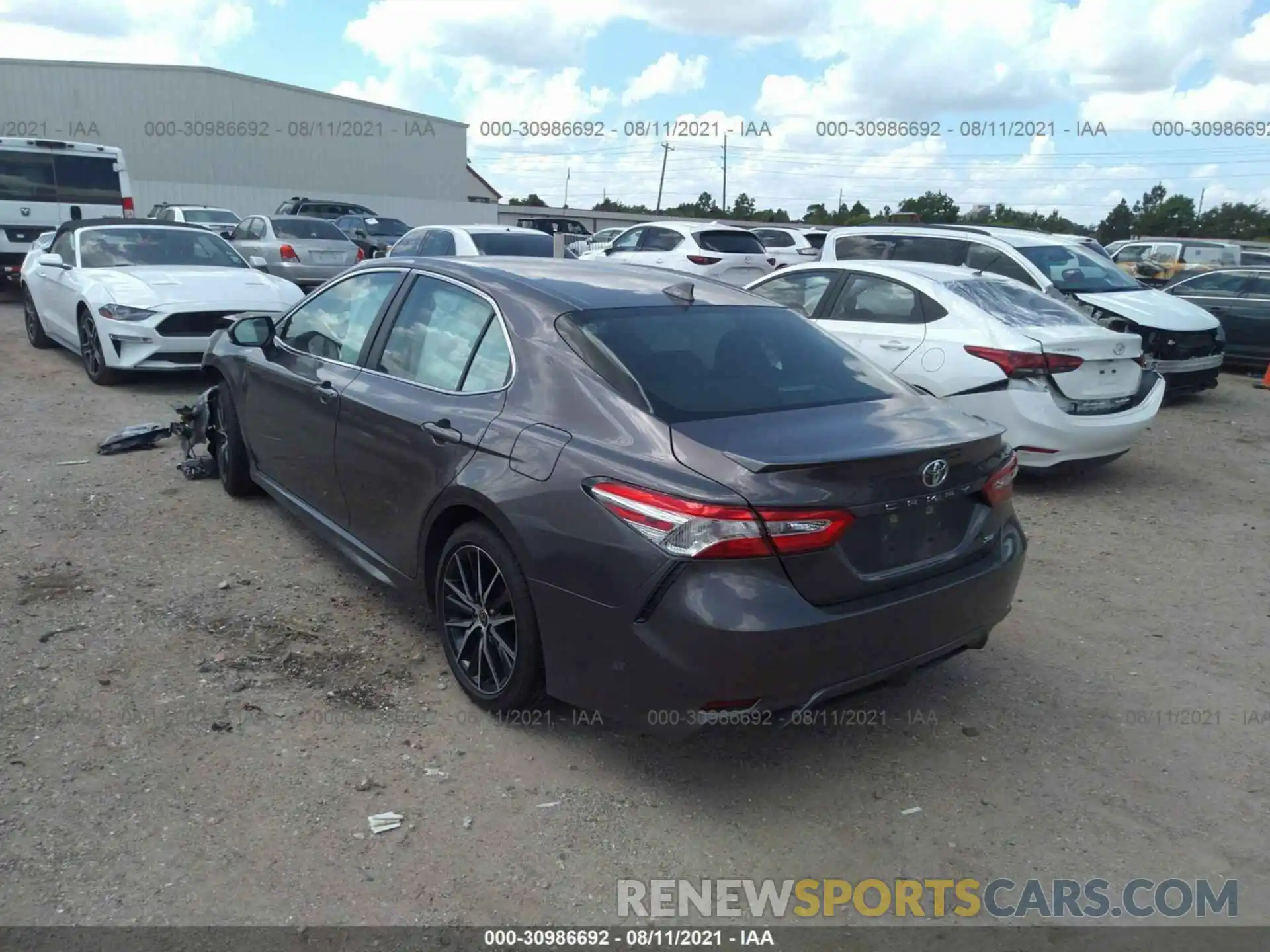 3 Photograph of a damaged car 4T1G11AK1LU351672 TOYOTA CAMRY 2020