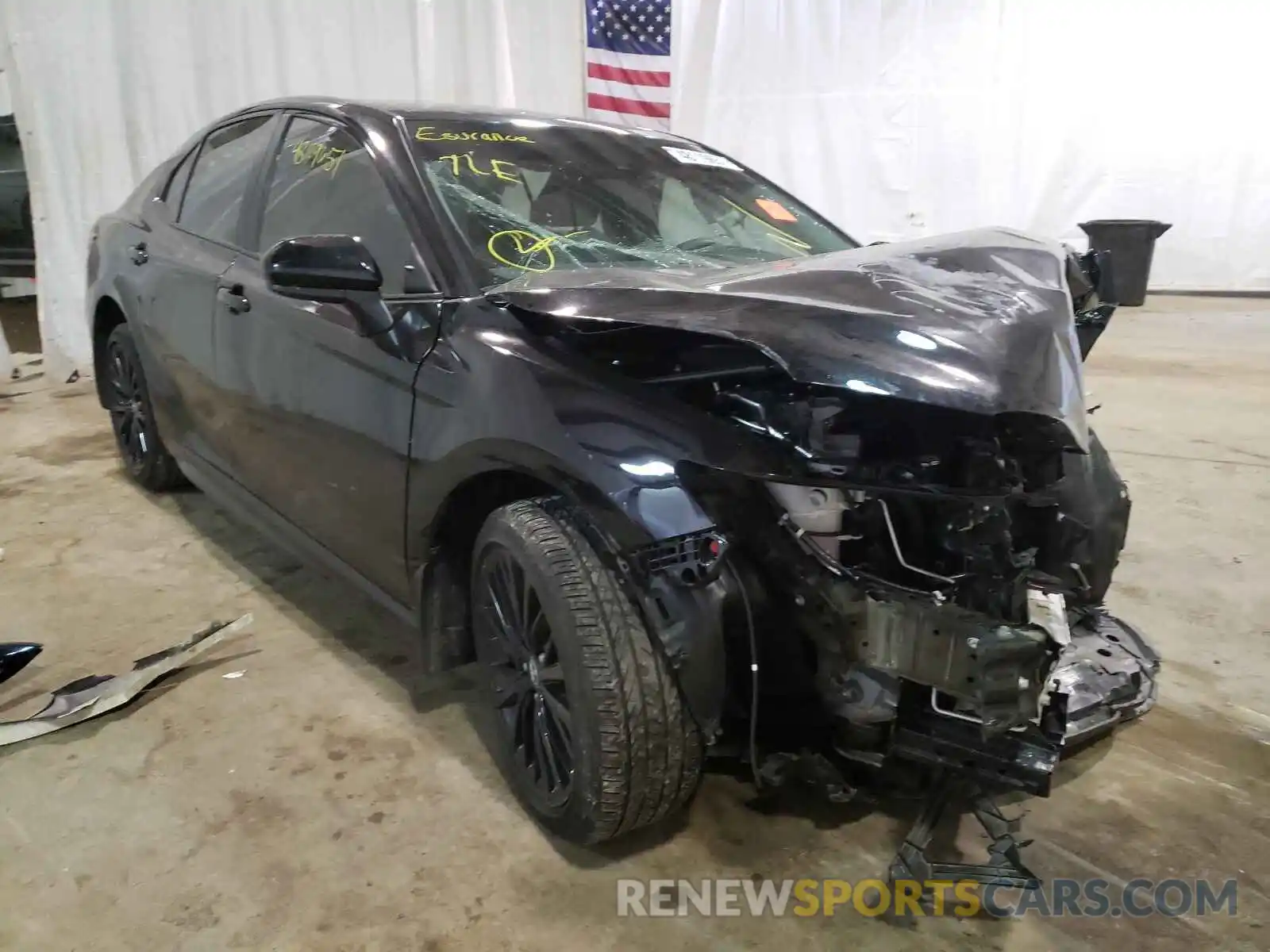 1 Photograph of a damaged car 4T1G11AK1LU354460 TOYOTA CAMRY 2020