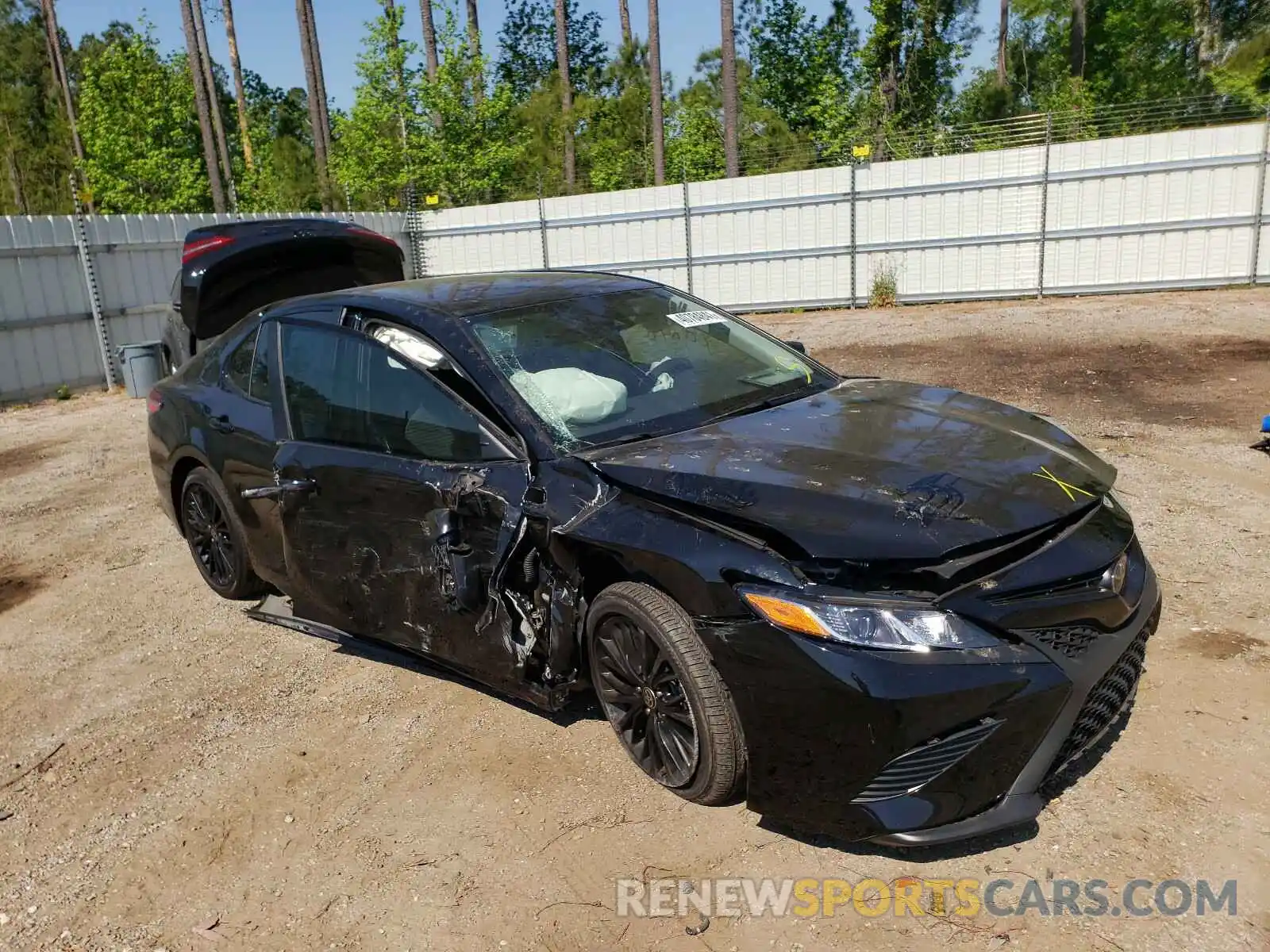 1 Photograph of a damaged car 4T1G11AK1LU356953 TOYOTA CAMRY 2020