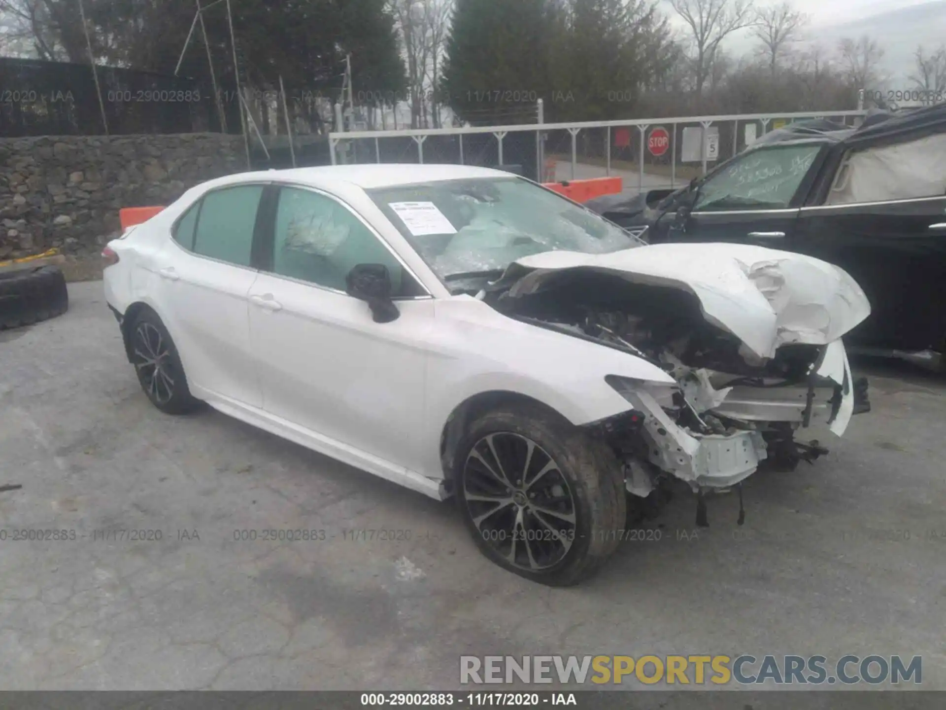 1 Photograph of a damaged car 4T1G11AK1LU359321 TOYOTA CAMRY 2020