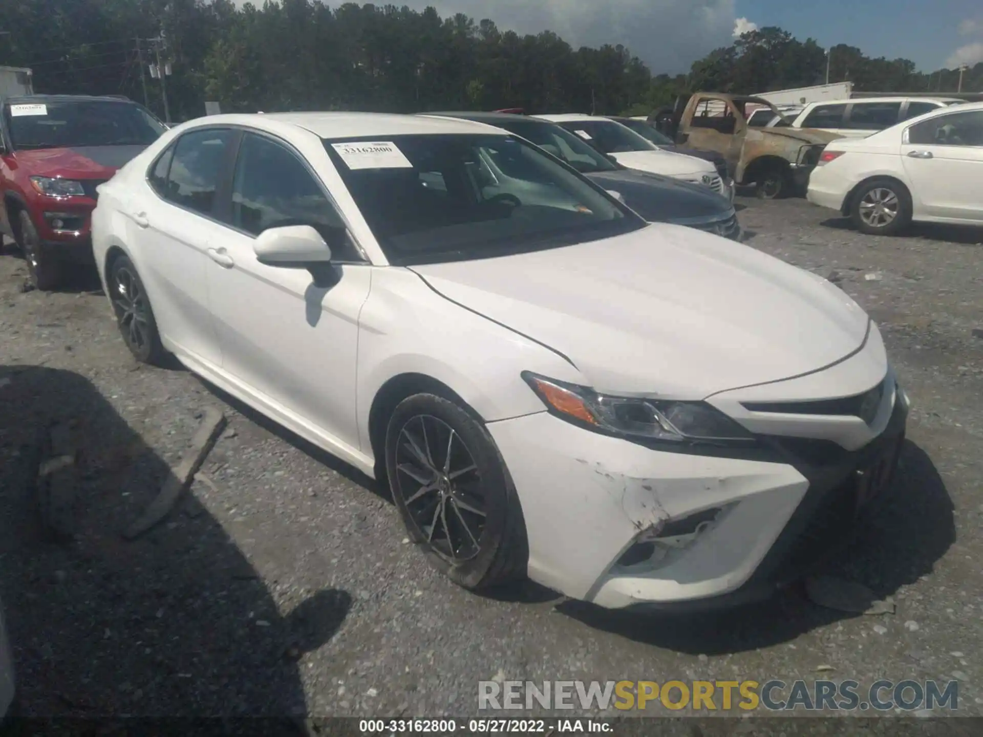 1 Photograph of a damaged car 4T1G11AK1LU359741 TOYOTA CAMRY 2020