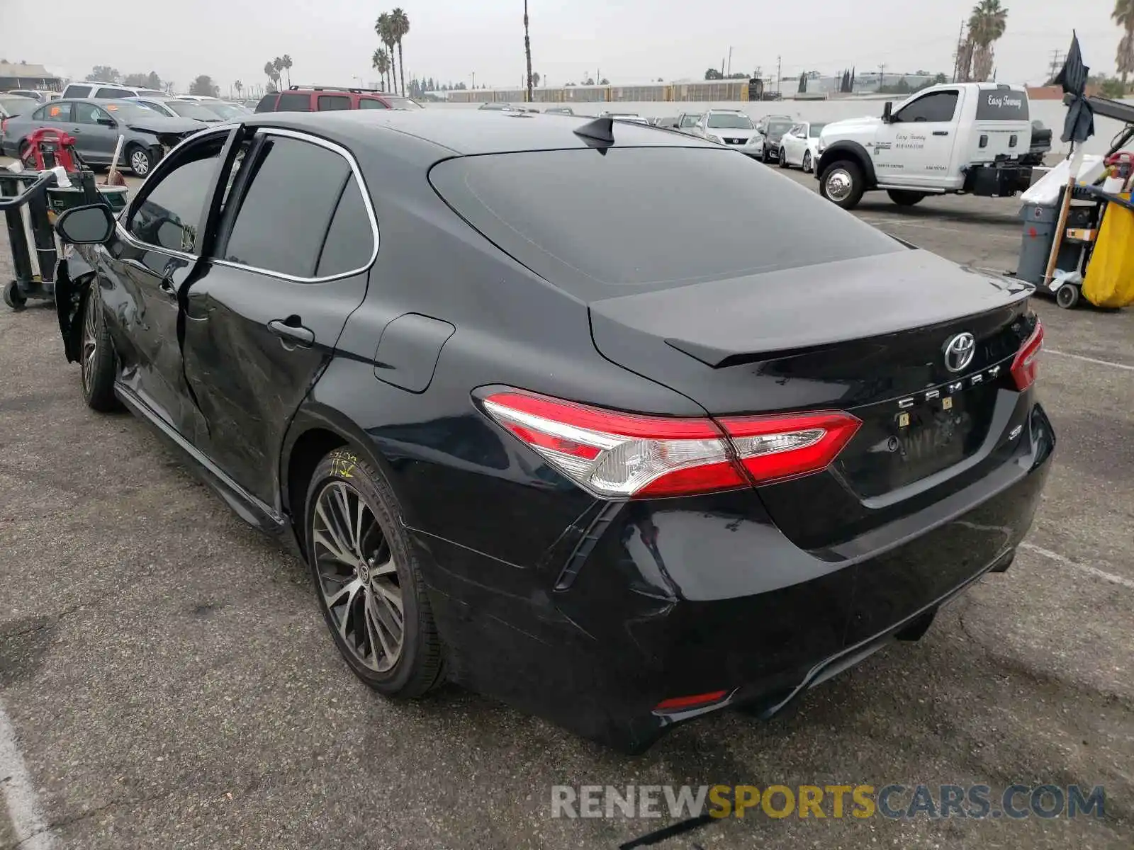 3 Photograph of a damaged car 4T1G11AK1LU367077 TOYOTA CAMRY 2020