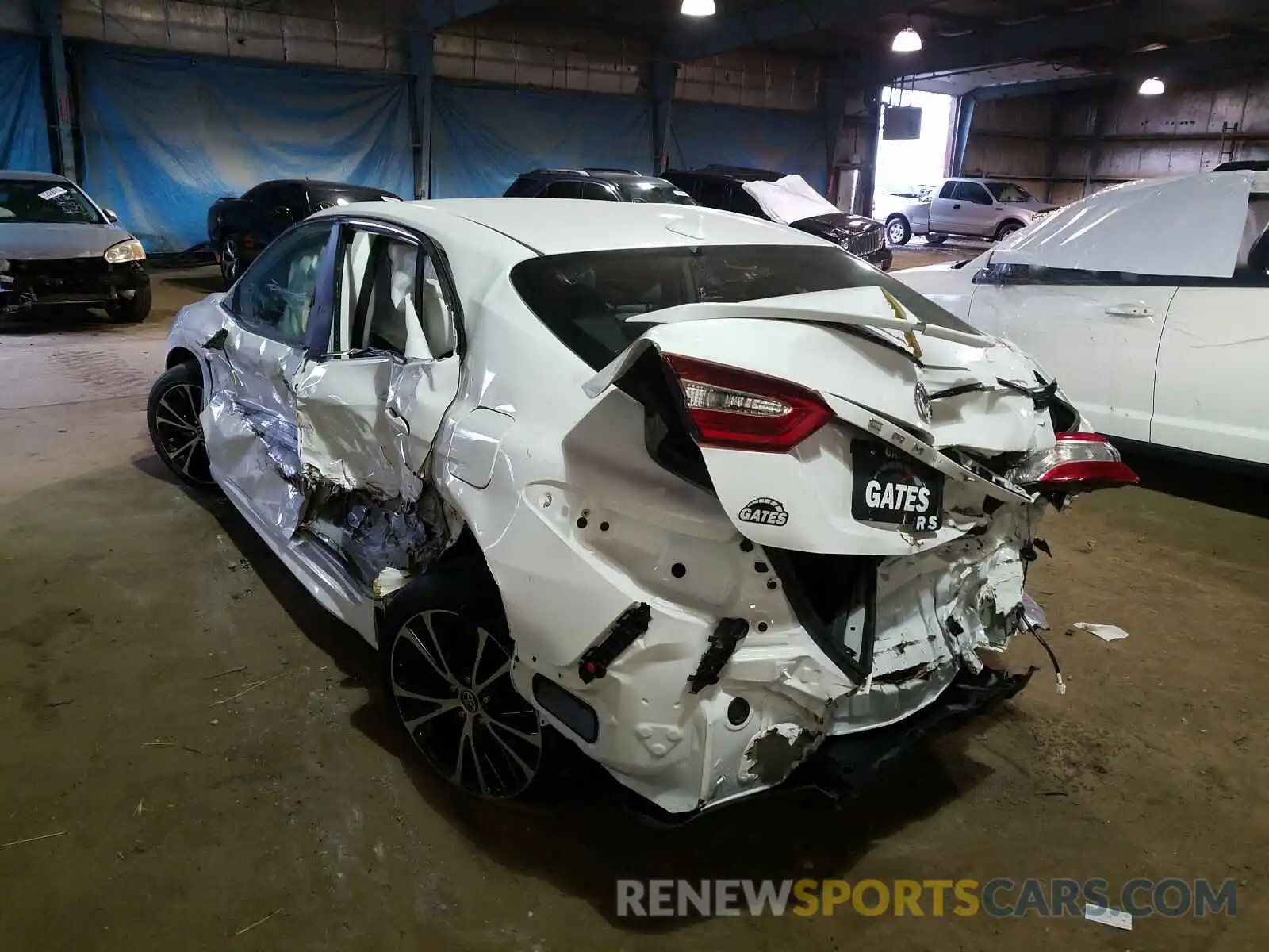 9 Photograph of a damaged car 4T1G11AK1LU368035 TOYOTA CAMRY 2020