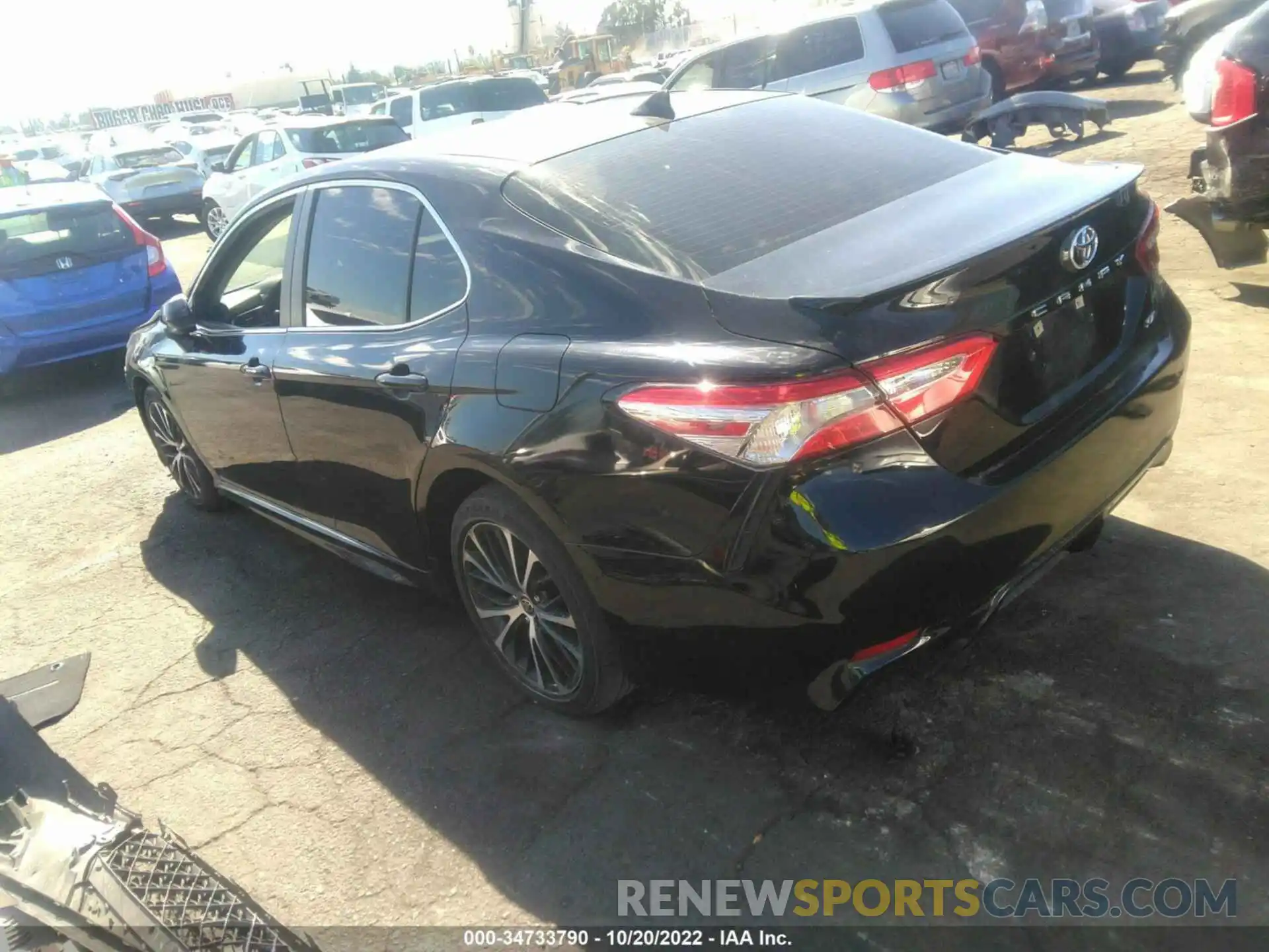 3 Photograph of a damaged car 4T1G11AK1LU370397 TOYOTA CAMRY 2020