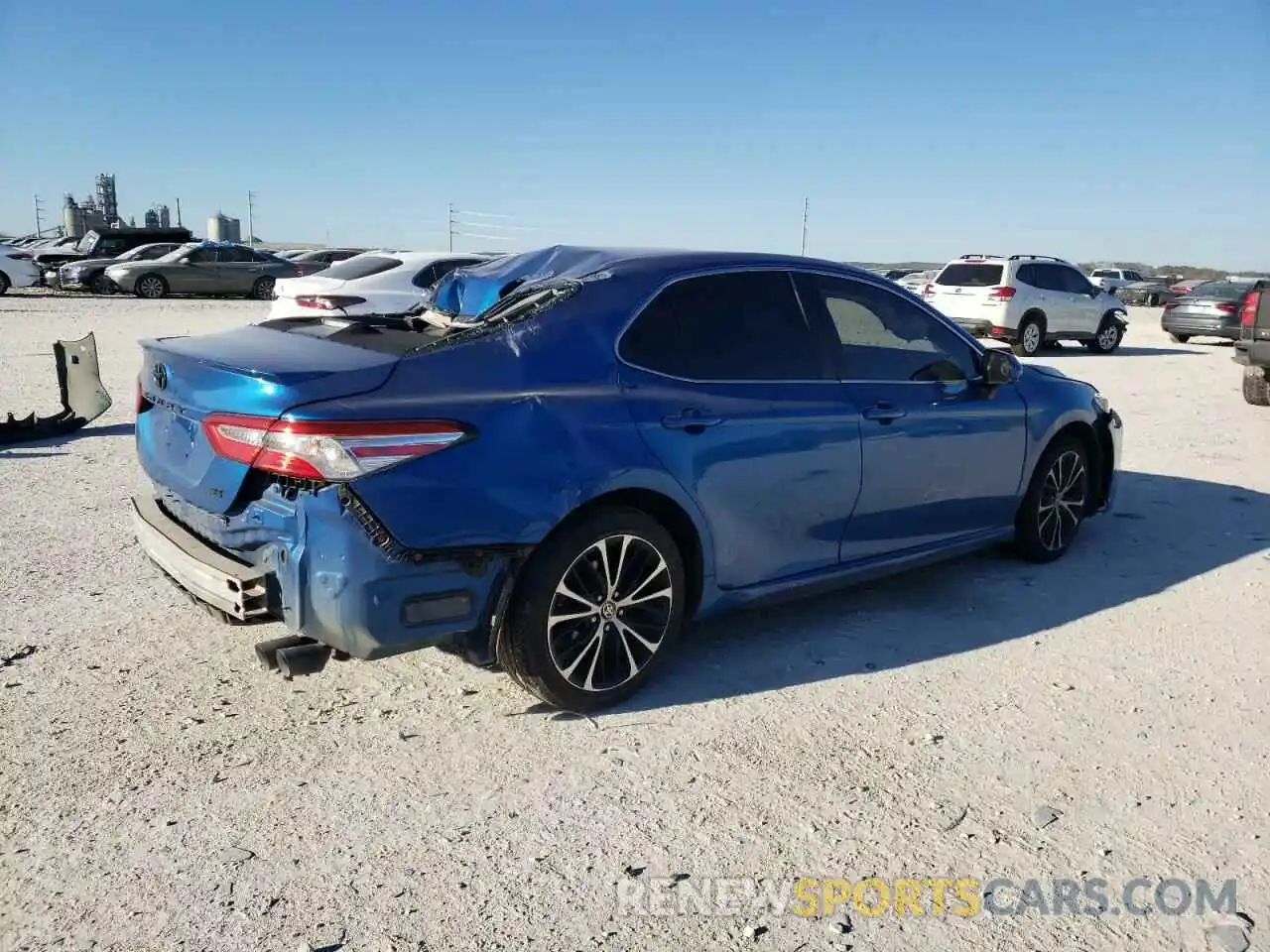 3 Photograph of a damaged car 4T1G11AK1LU374501 TOYOTA CAMRY 2020