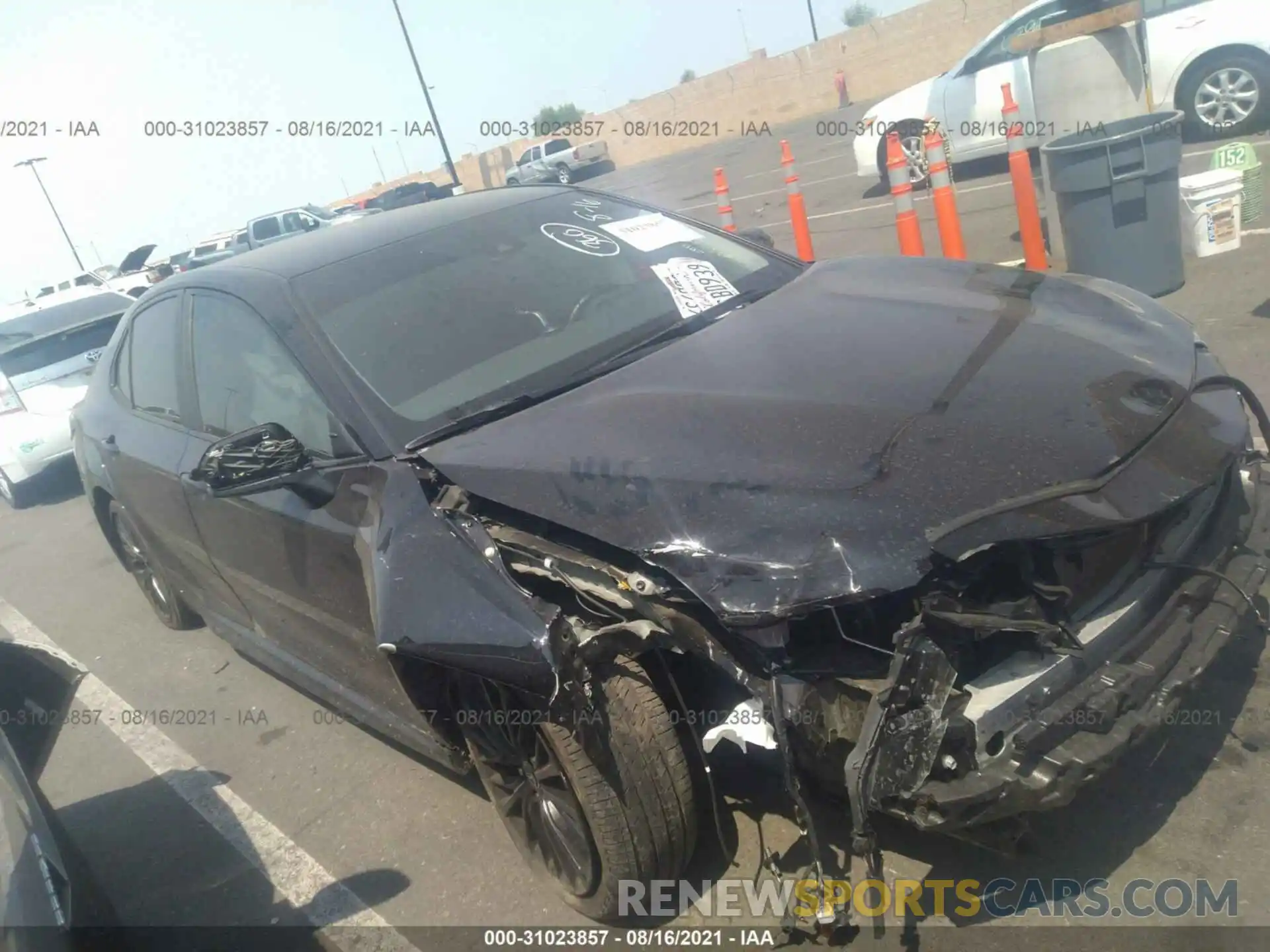 1 Photograph of a damaged car 4T1G11AK1LU382985 TOYOTA CAMRY 2020