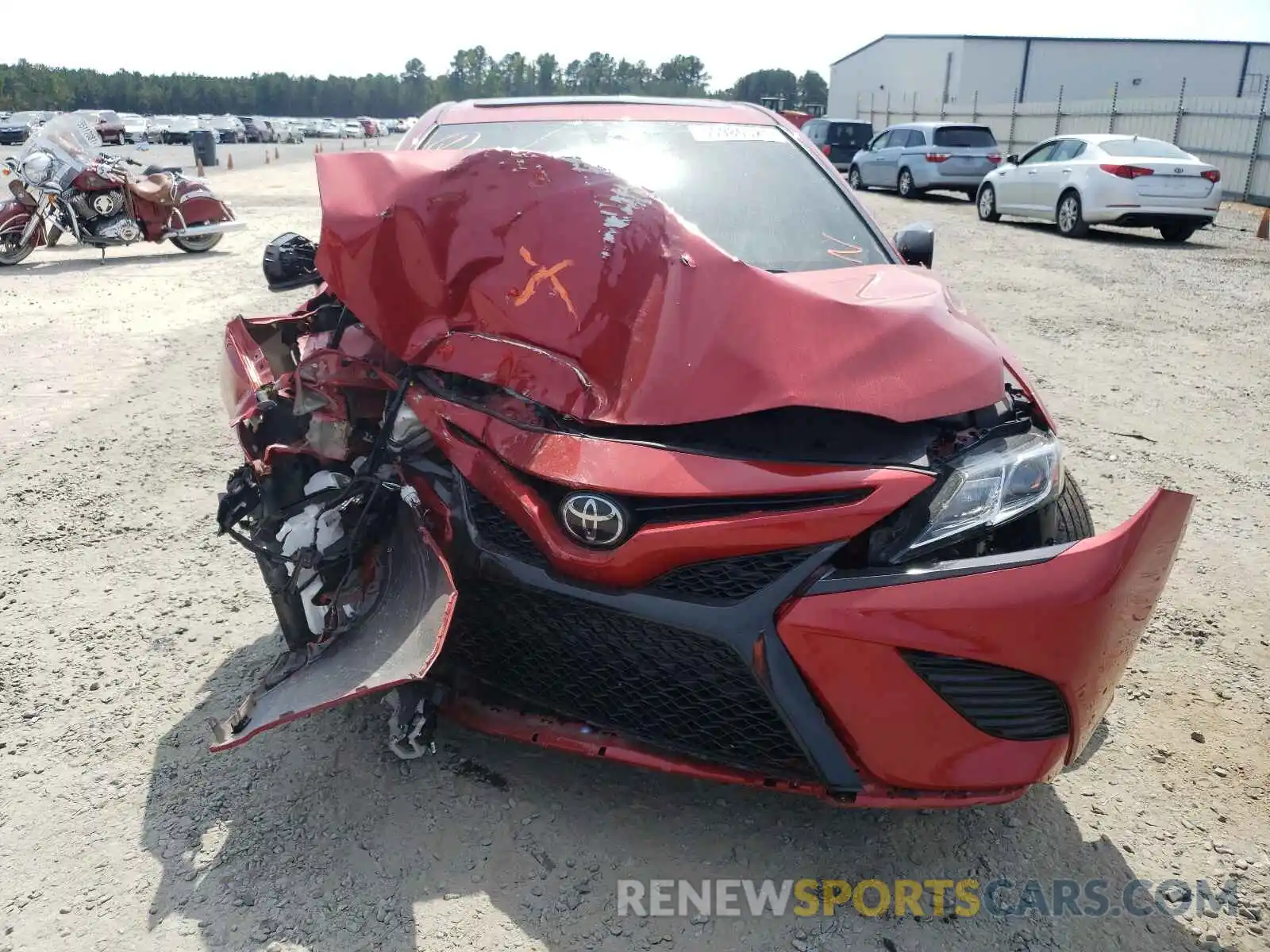 7 Photograph of a damaged car 4T1G11AK1LU398569 TOYOTA CAMRY 2020