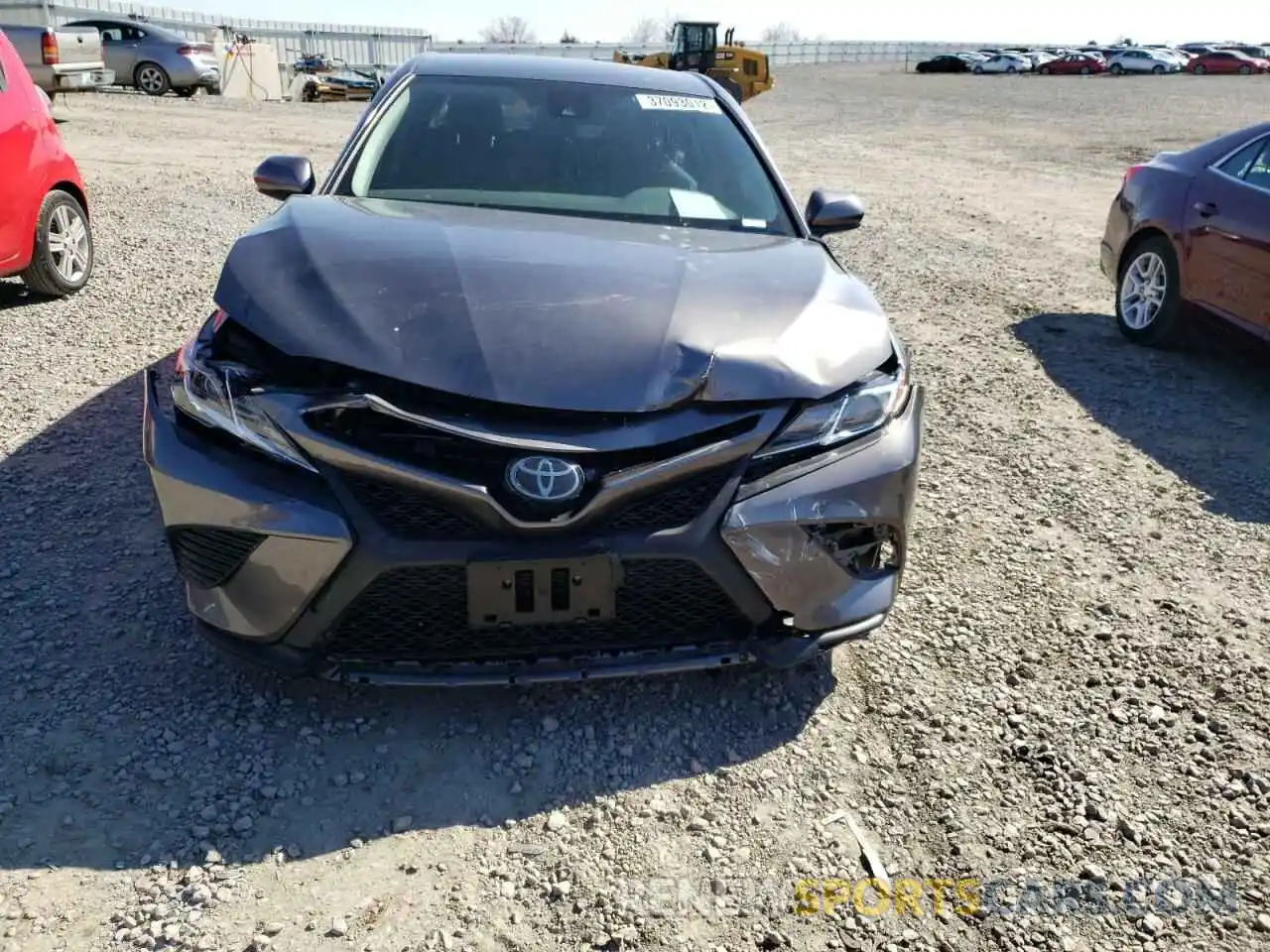 9 Photograph of a damaged car 4T1G11AK1LU503241 TOYOTA CAMRY 2020