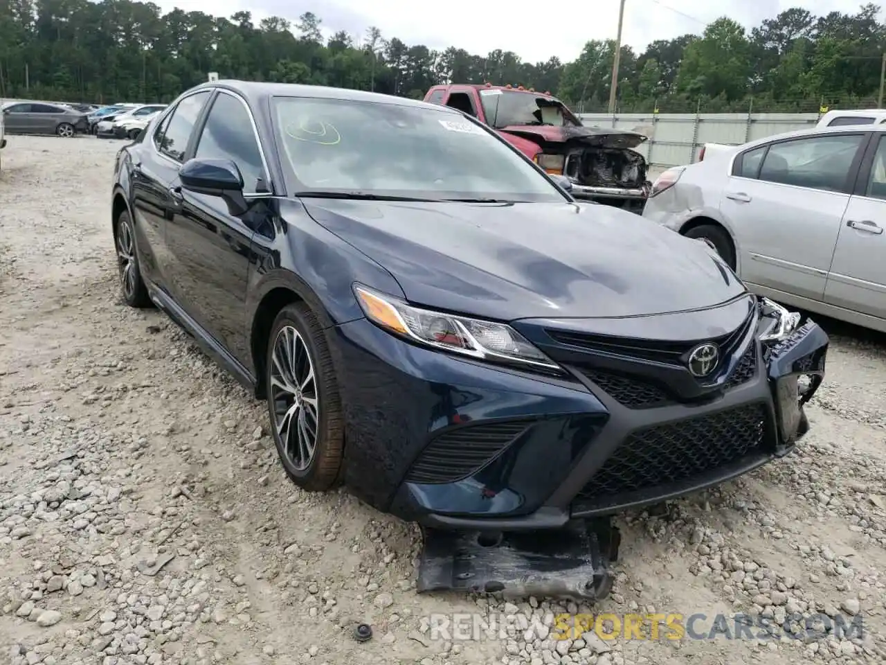 1 Photograph of a damaged car 4T1G11AK1LU504406 TOYOTA CAMRY 2020