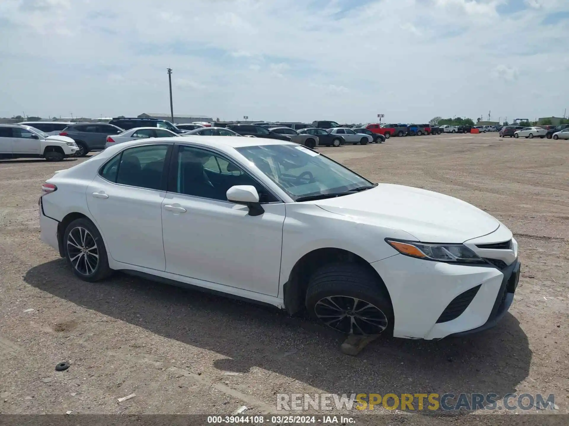 13 Photograph of a damaged car 4T1G11AK1LU508052 TOYOTA CAMRY 2020