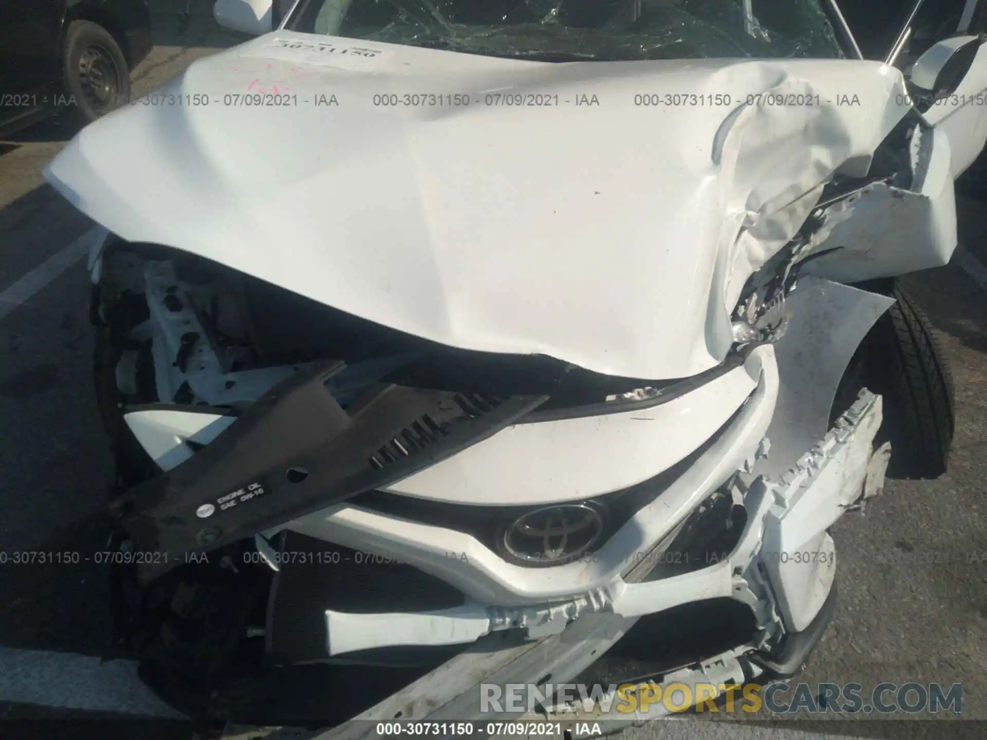 10 Photograph of a damaged car 4T1G11AK1LU510058 TOYOTA CAMRY 2020