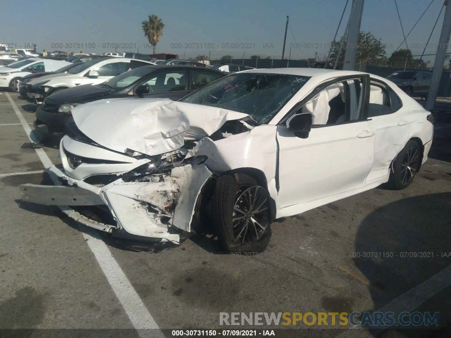 2 Photograph of a damaged car 4T1G11AK1LU510058 TOYOTA CAMRY 2020