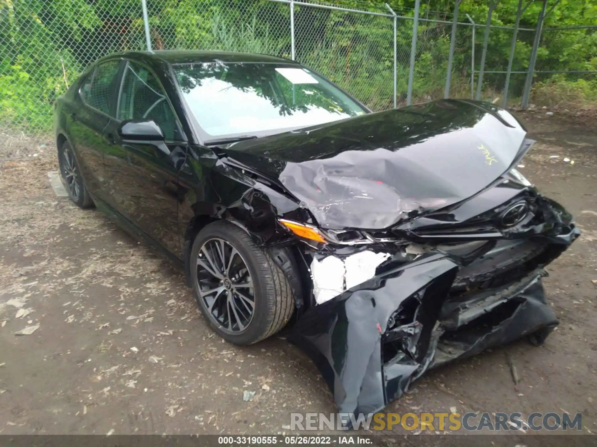 1 Photograph of a damaged car 4T1G11AK1LU511176 TOYOTA CAMRY 2020