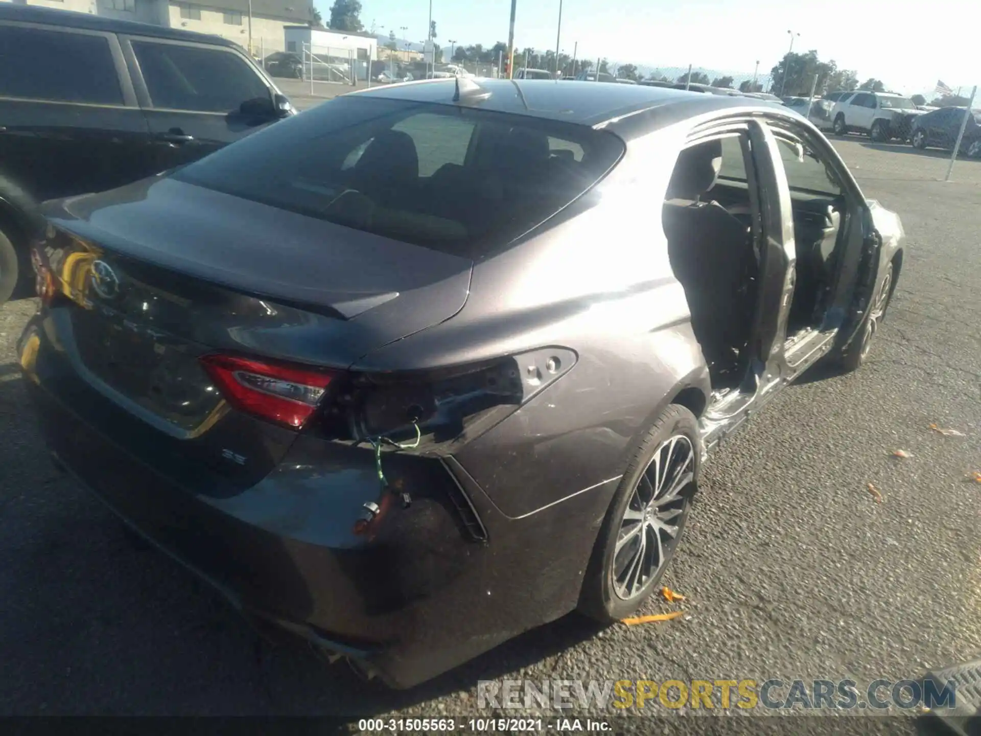 4 Photograph of a damaged car 4T1G11AK1LU866963 TOYOTA CAMRY 2020