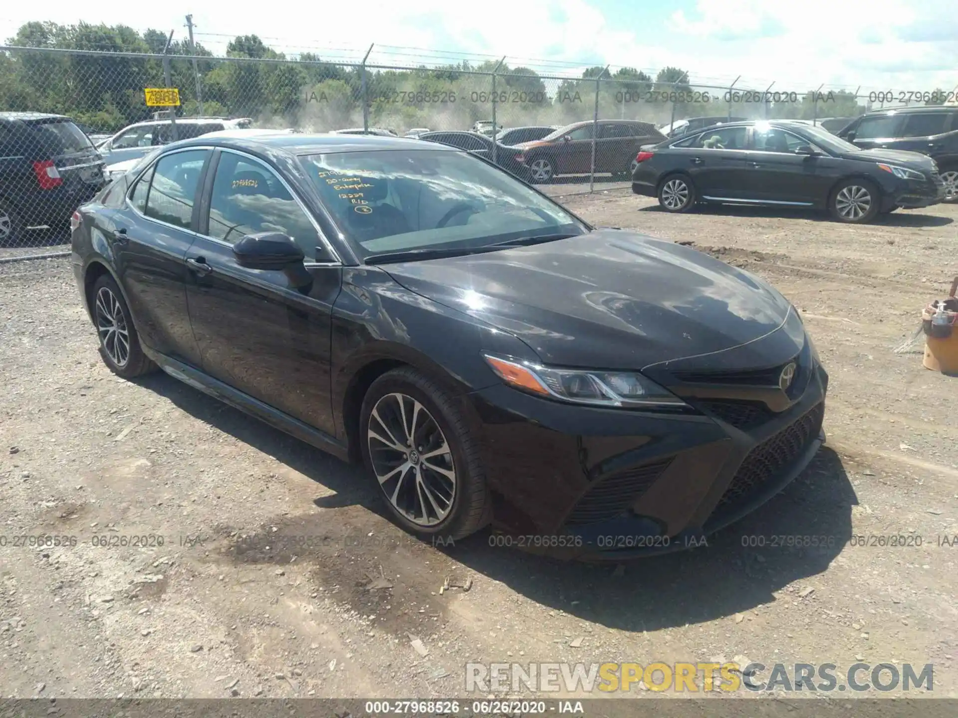 1 Photograph of a damaged car 4T1G11AK1LU867255 TOYOTA CAMRY 2020